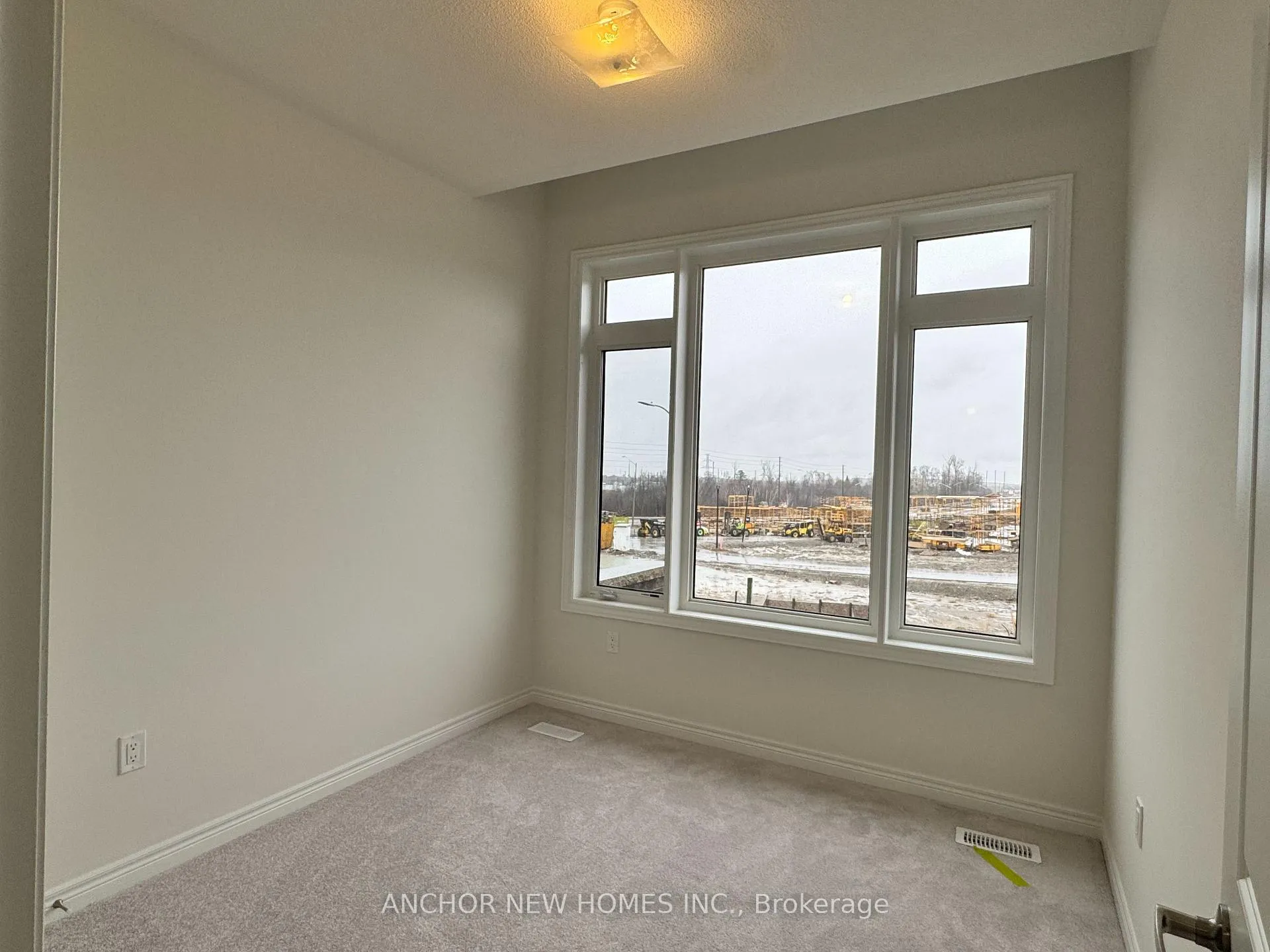 Photo 17 of 1240 Elizabeth Mackenzie Drive, Pickering, Rural Pickering — HOMEH