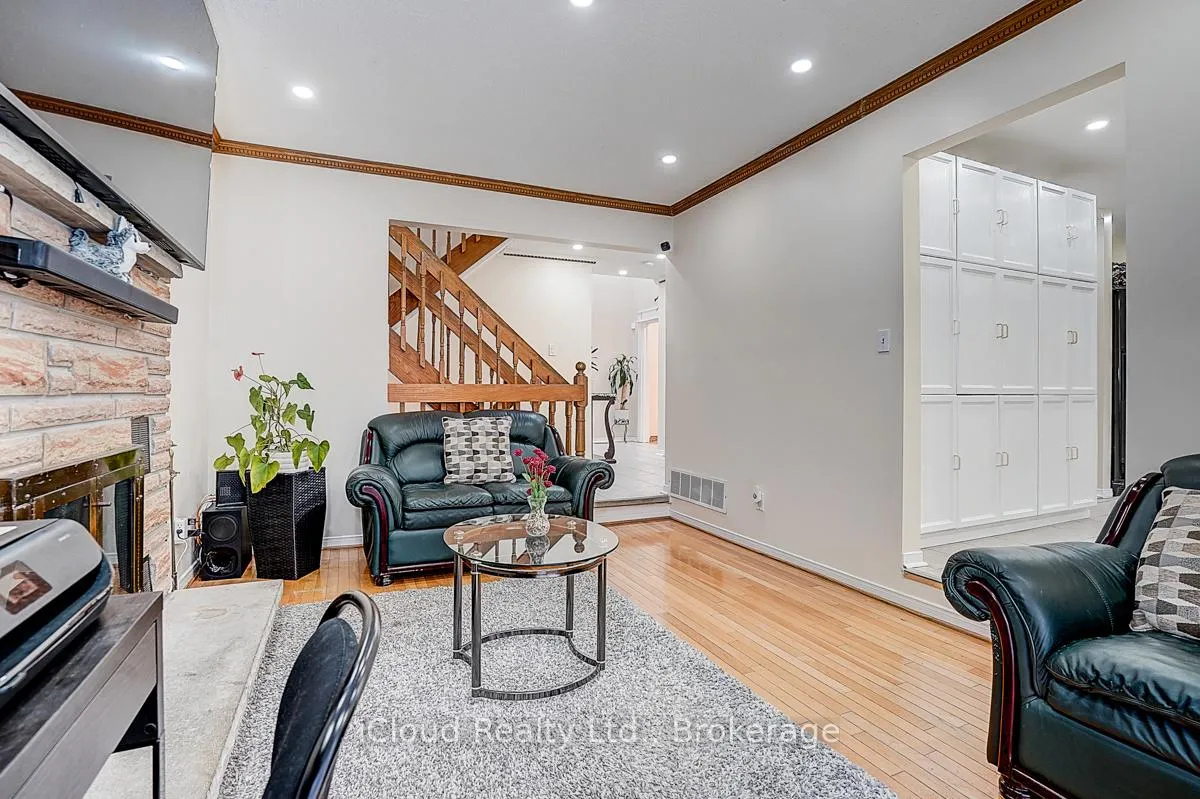 Photo 8 of 1114 Maple Gate Road, Pickering, Liverpool — HOMEH