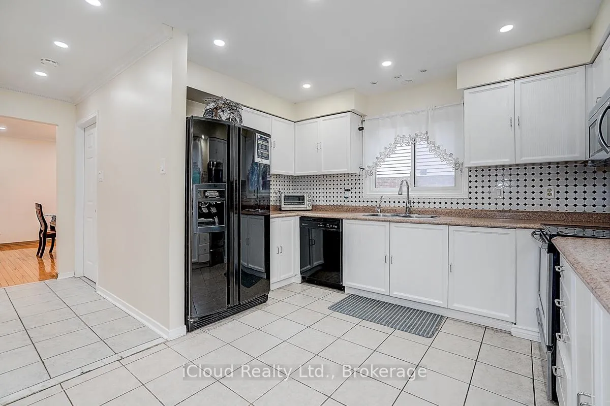 Photo 10 of 1114 Maple Gate Road, Pickering, Liverpool — HOMEH