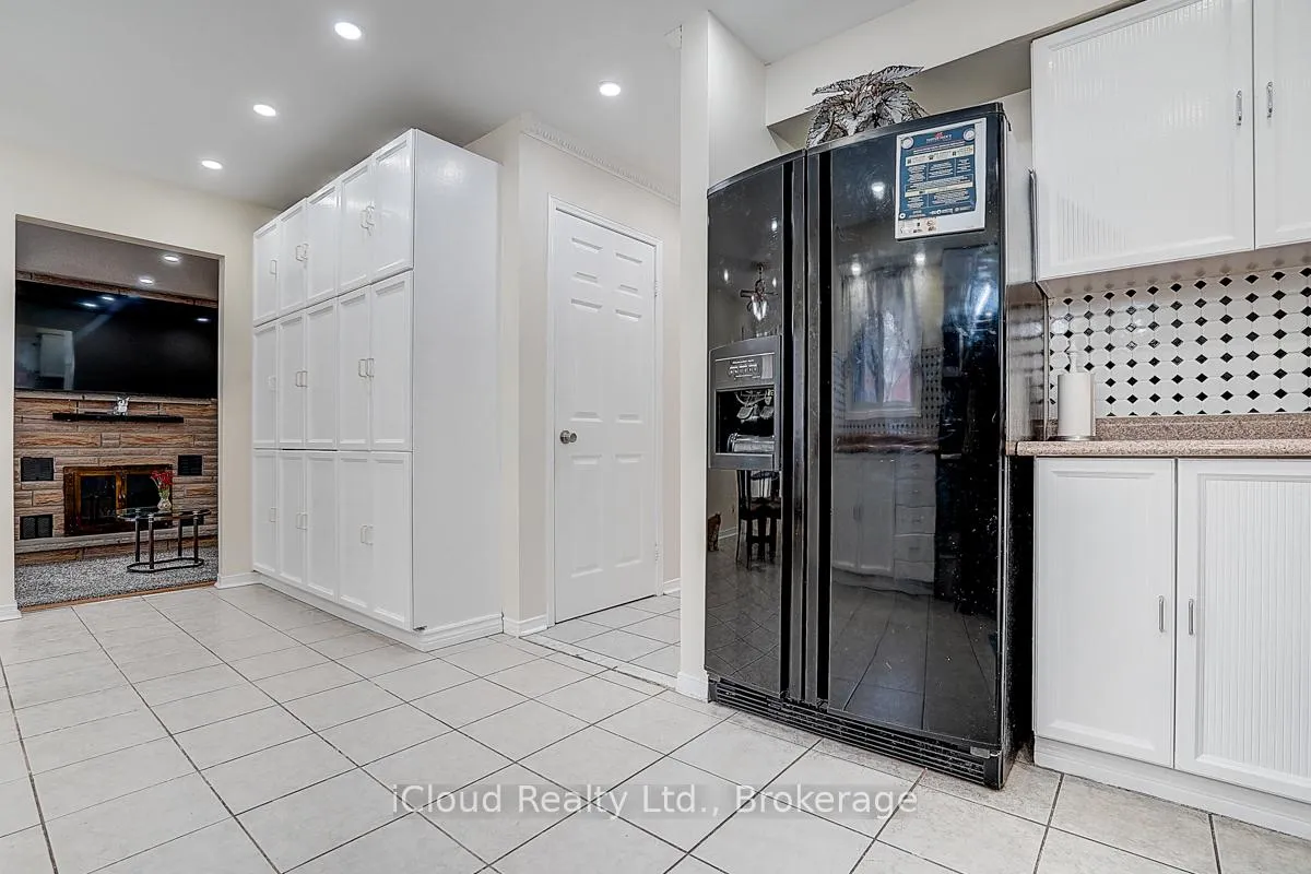 Photo 11 of 1114 Maple Gate Road, Pickering, Liverpool — HOMEH