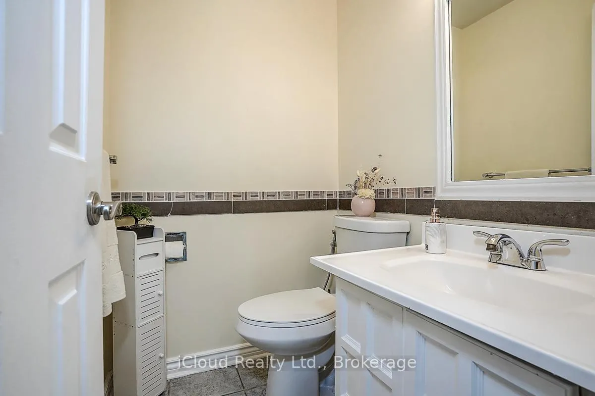 Photo 13 of 1114 Maple Gate Road, Pickering, Liverpool — HOMEH