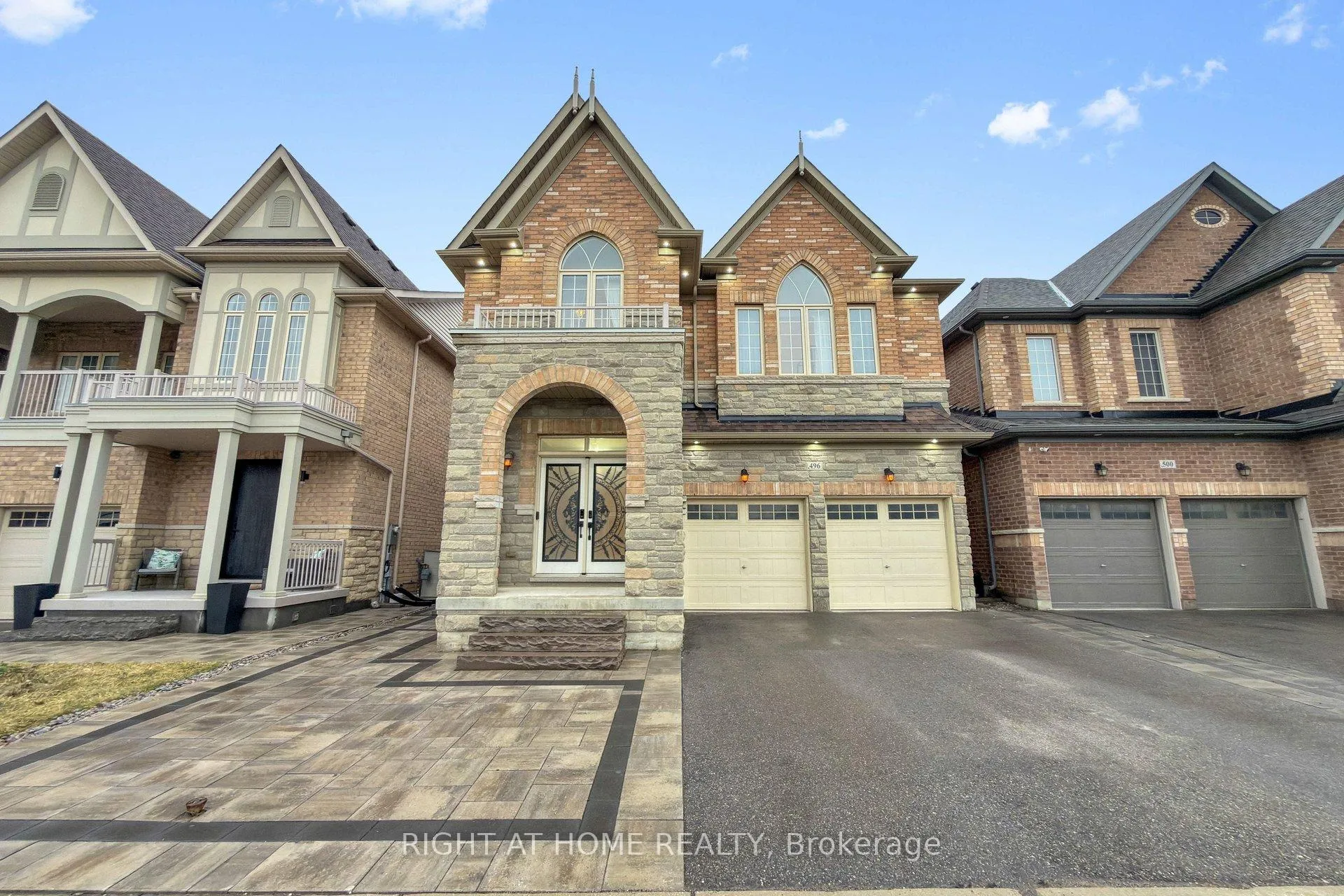 Photo 2 of 496 Mactier Drive, Vaughan, Kleinburg — HOMEH