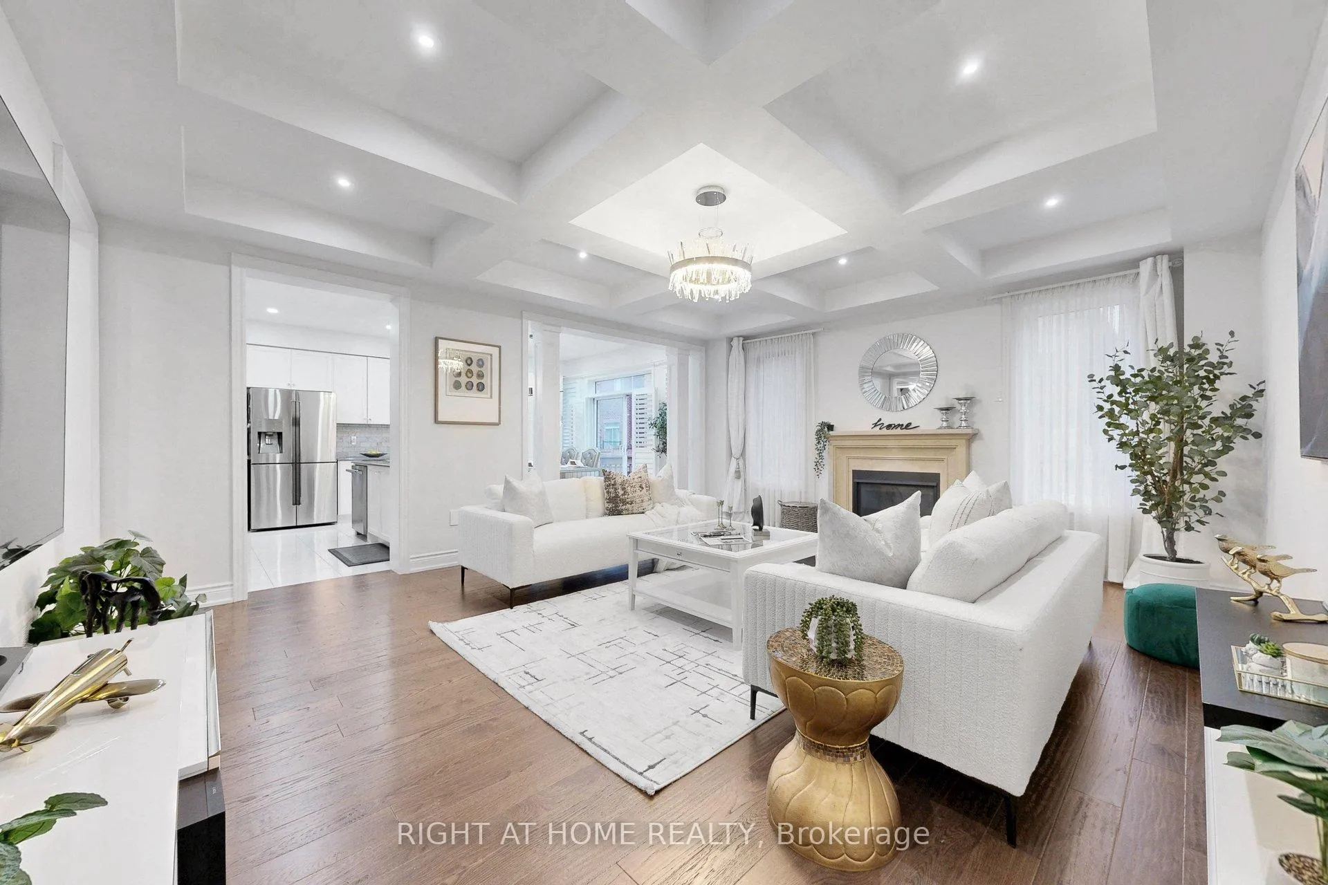 Photo 18 of 496 Mactier Drive, Vaughan, Kleinburg — HOMEH