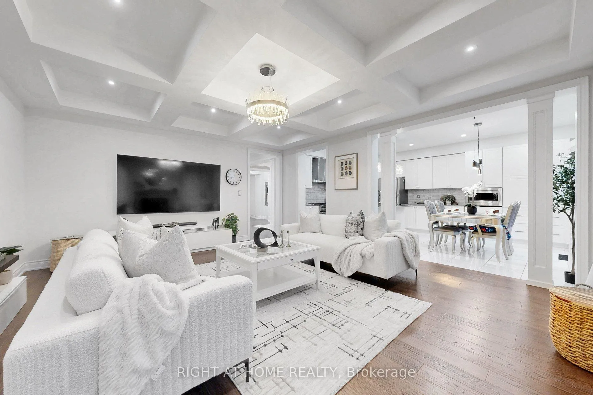 Photo 20 of 496 Mactier Drive, Vaughan, Kleinburg — HOMEH