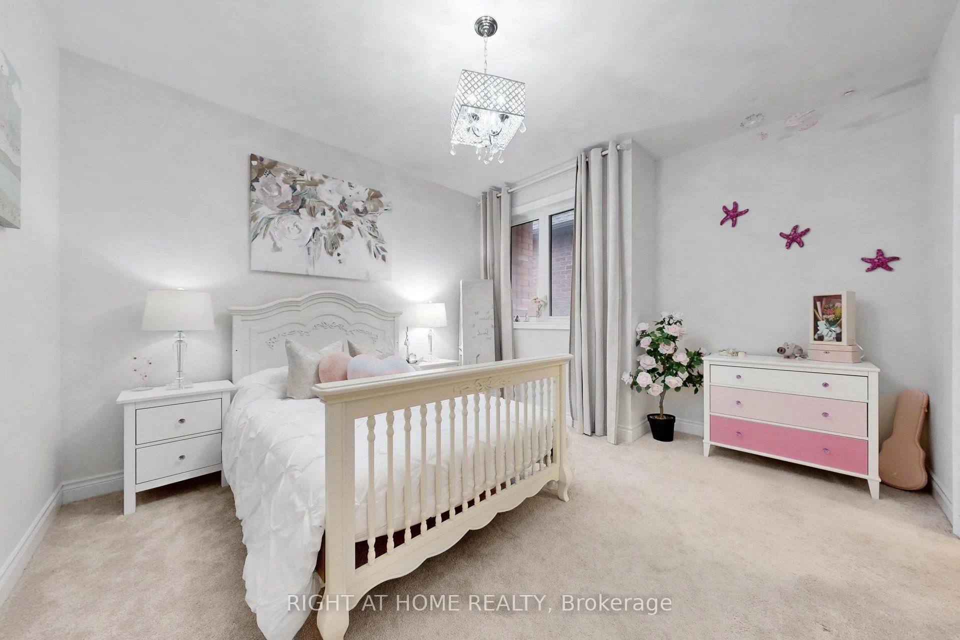 Photo 38 of 496 Mactier Drive, Vaughan, Kleinburg — HOMEH