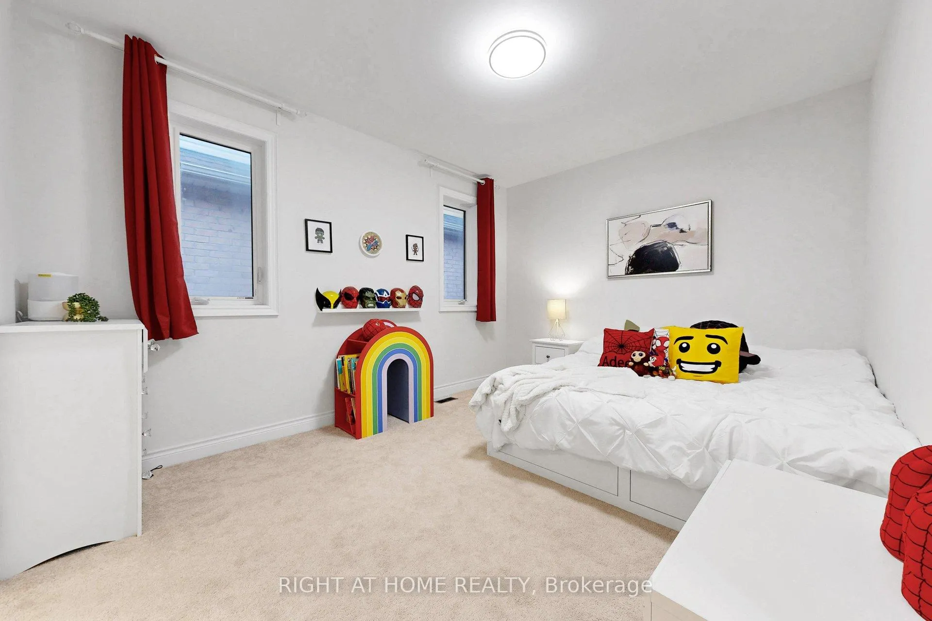 Photo 40 of 496 Mactier Drive, Vaughan, Kleinburg — HOMEH
