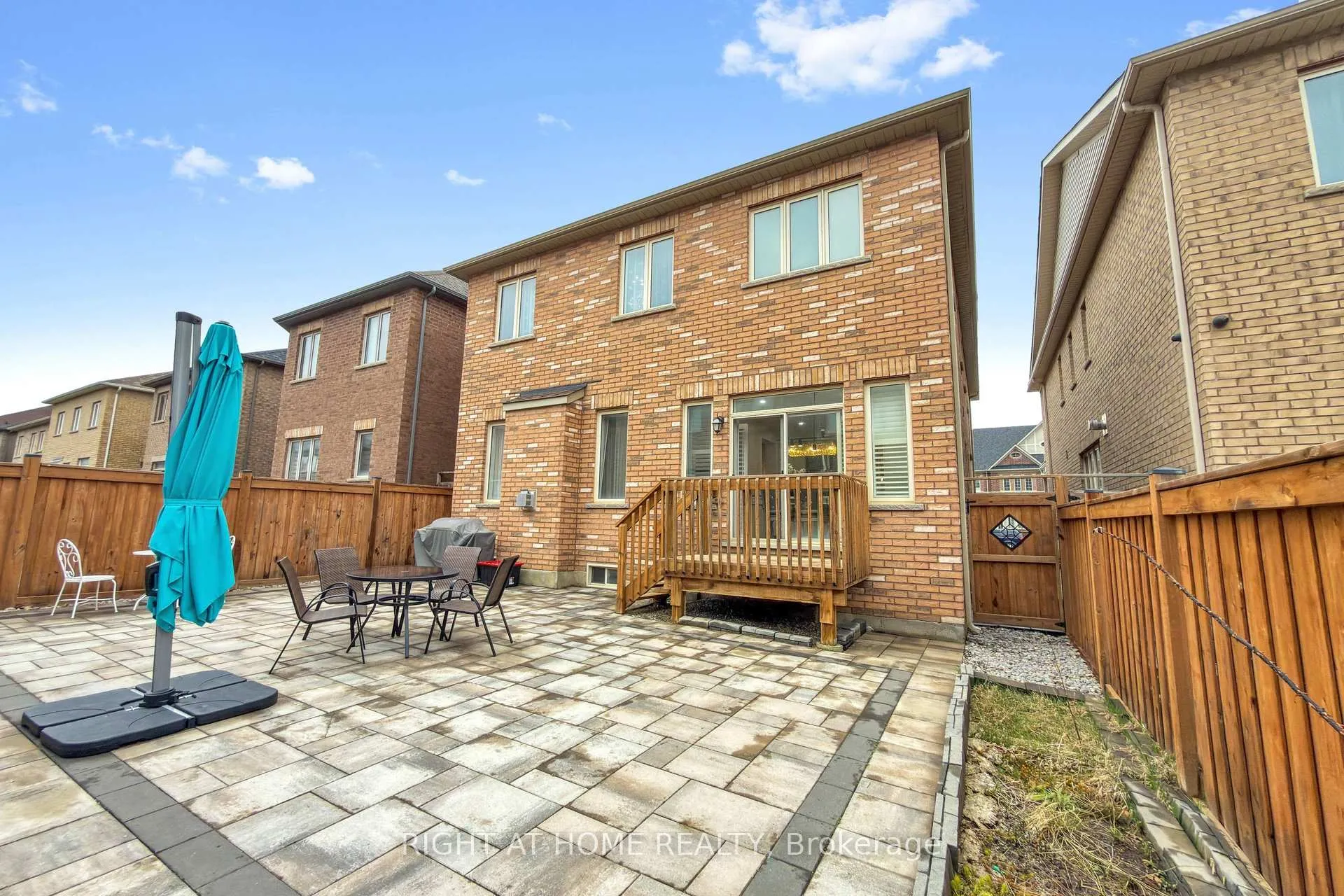Photo 47 of 496 Mactier Drive, Vaughan, Kleinburg — HOMEH