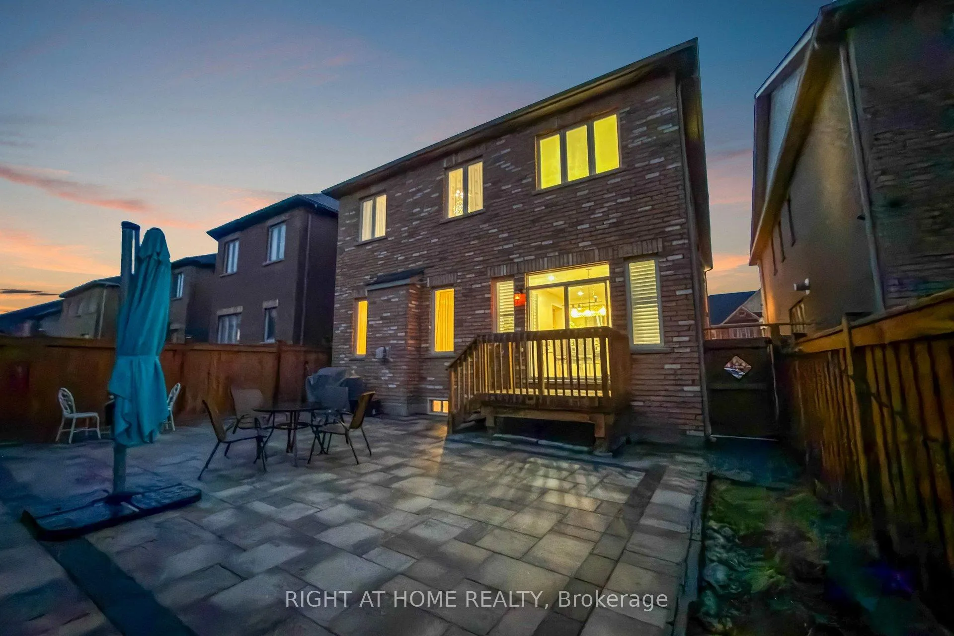 Photo 48 of 496 Mactier Drive, Vaughan, Kleinburg — HOMEH