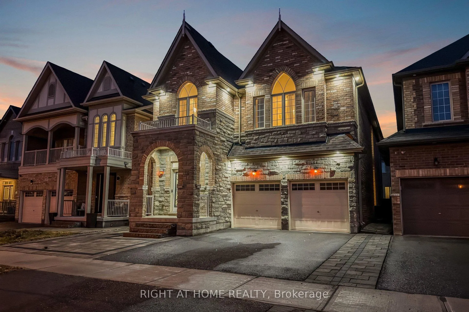 Photo 49 of 496 Mactier Drive, Vaughan, Kleinburg — HOMEH