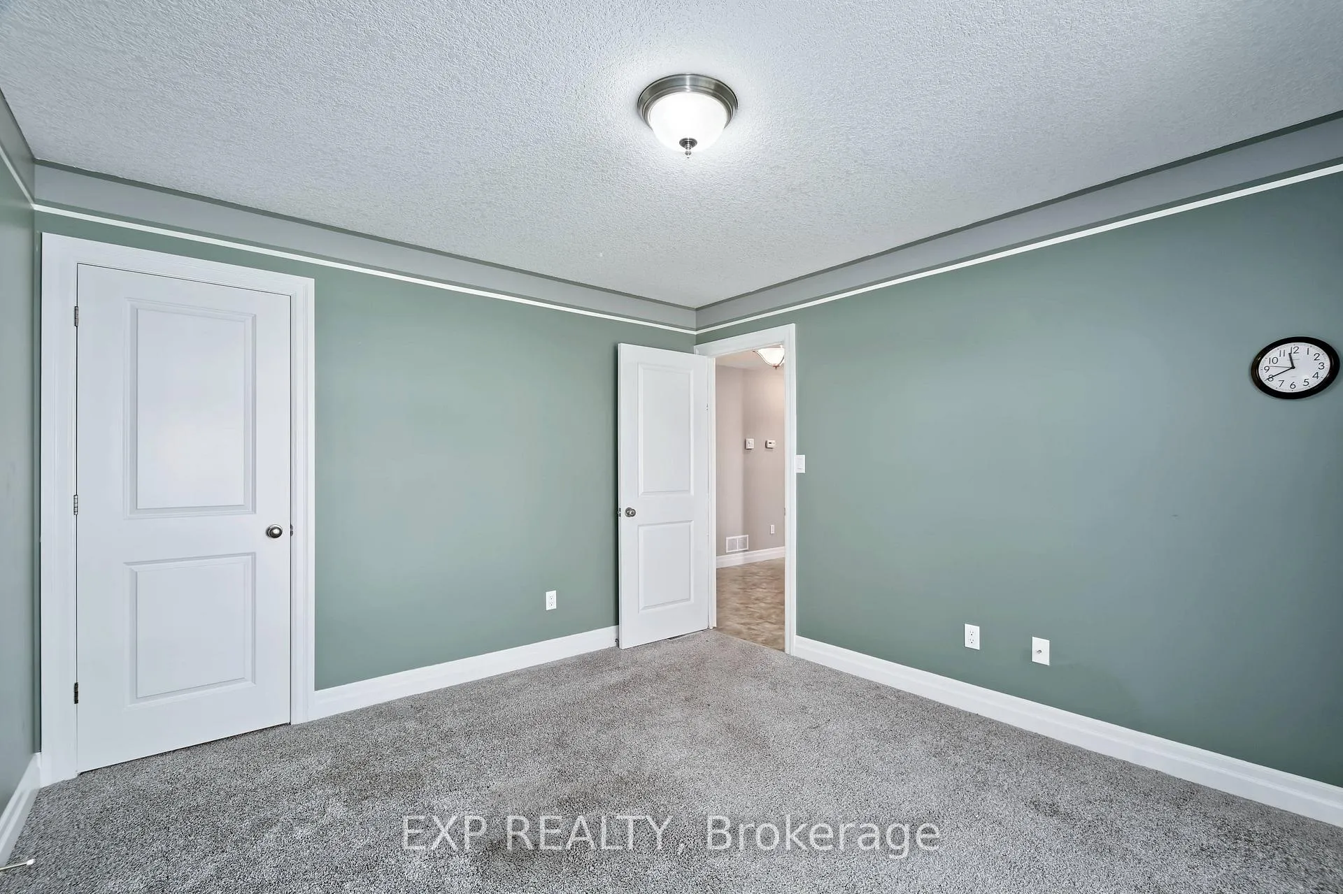 Photo 28 of 54 Treadwell Street, Aylmer — HOMEH