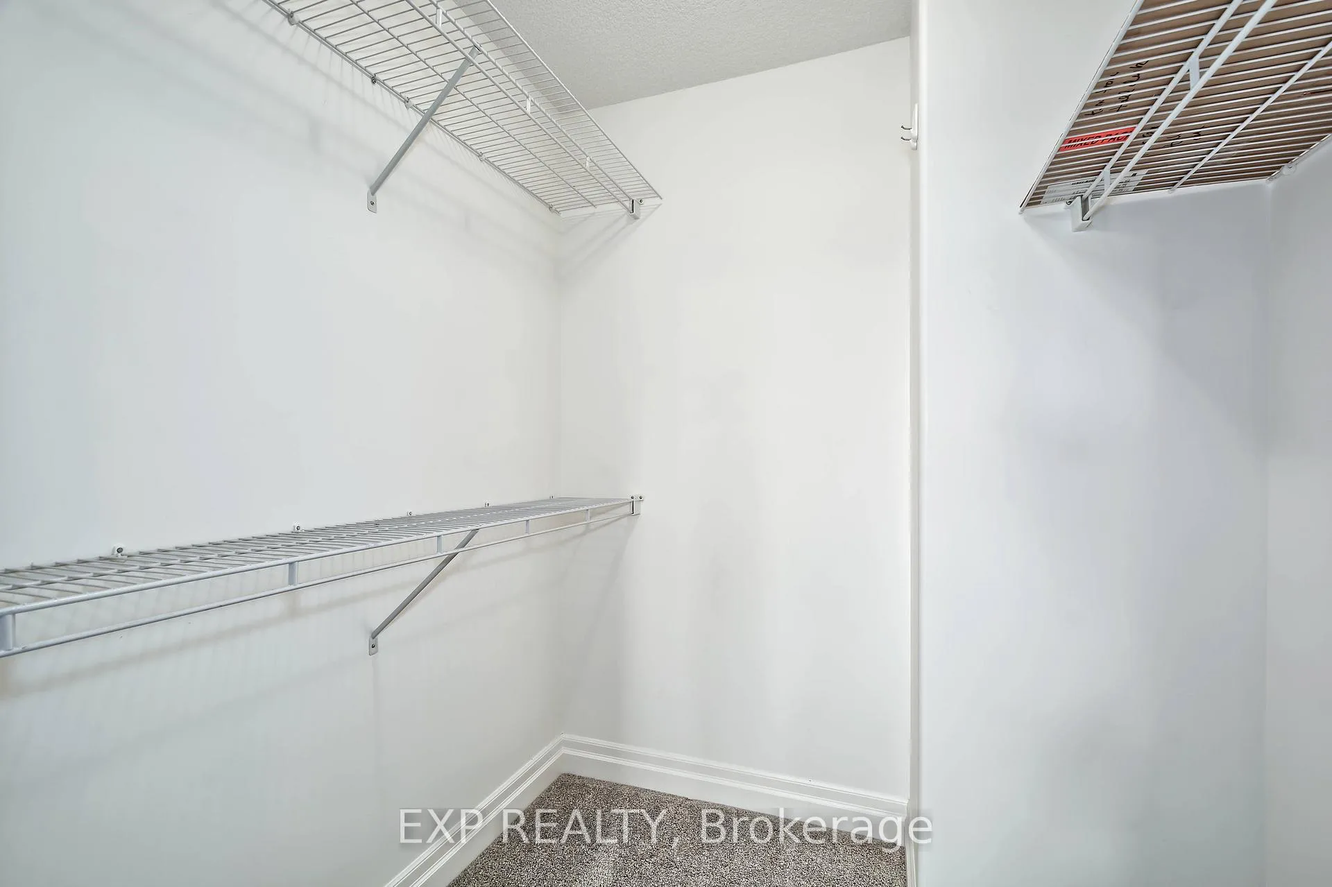 Photo 35 of 54 Treadwell Street, Aylmer — HOMEH