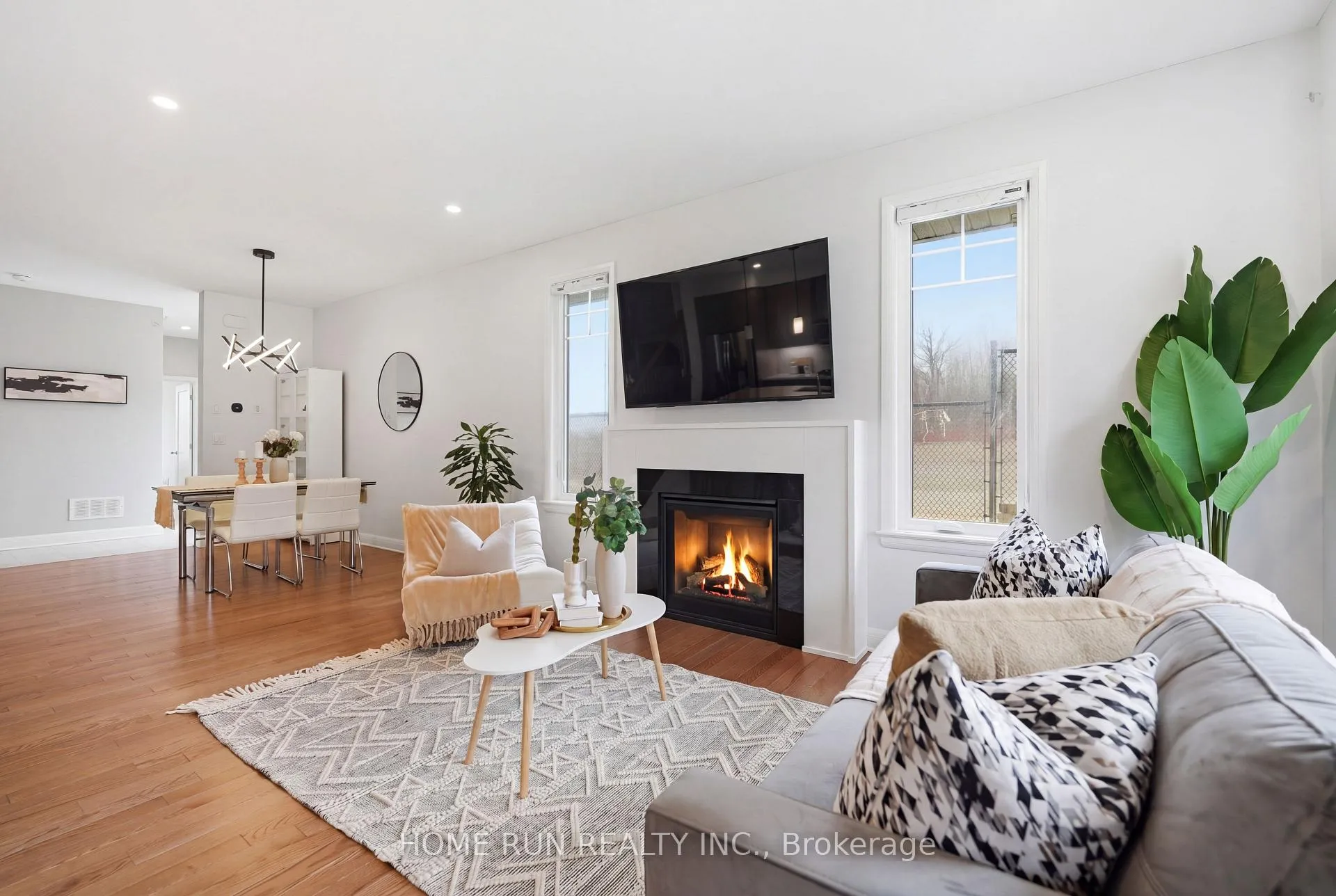 Photo 18 of 501 Hitzlay Terrace, Ottawa, Kanata - Kanata Lakes/Heritage Hills — HOMEH