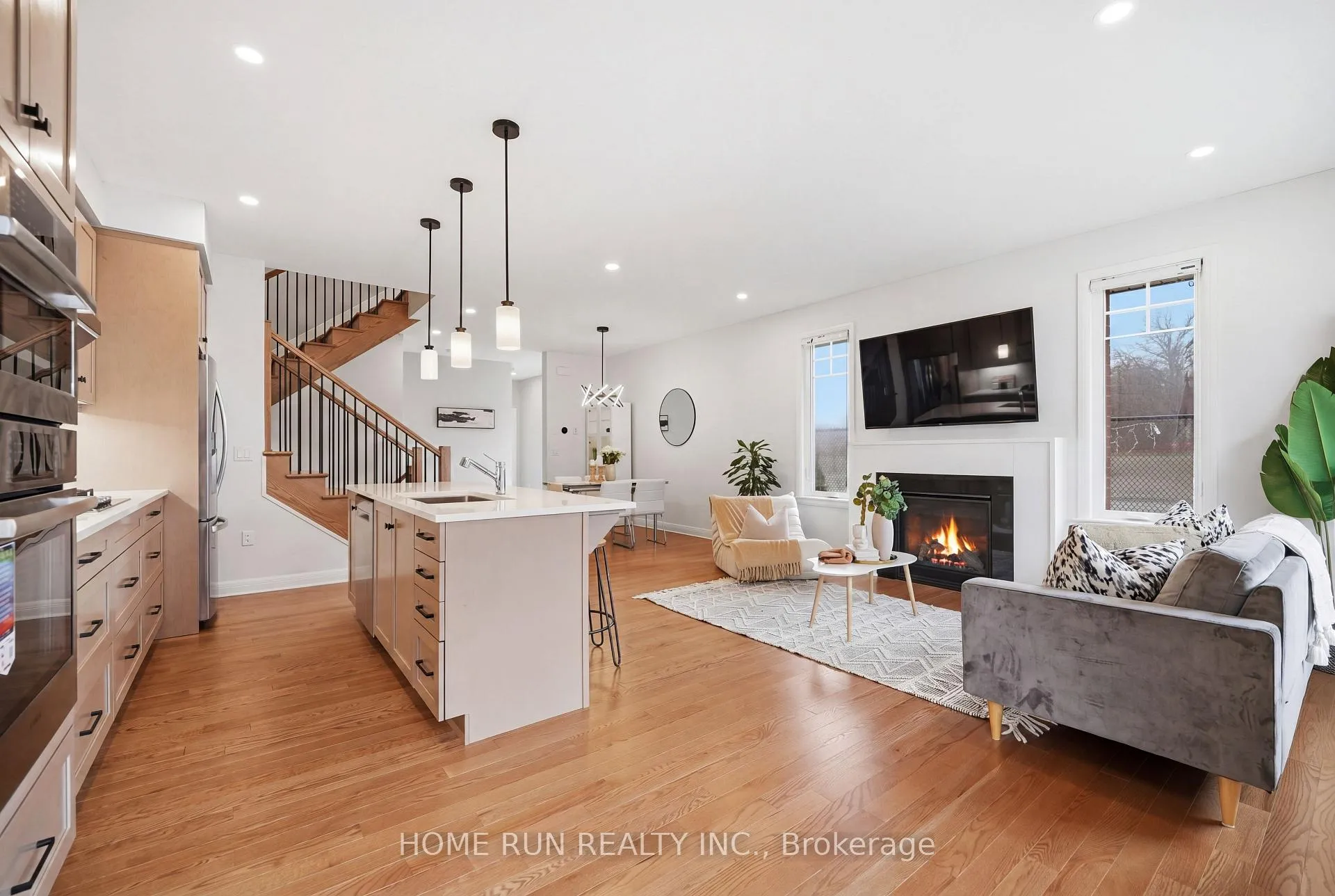 Photo 22 of 501 Hitzlay Terrace, Ottawa, Kanata - Kanata Lakes/Heritage Hills — HOMEH