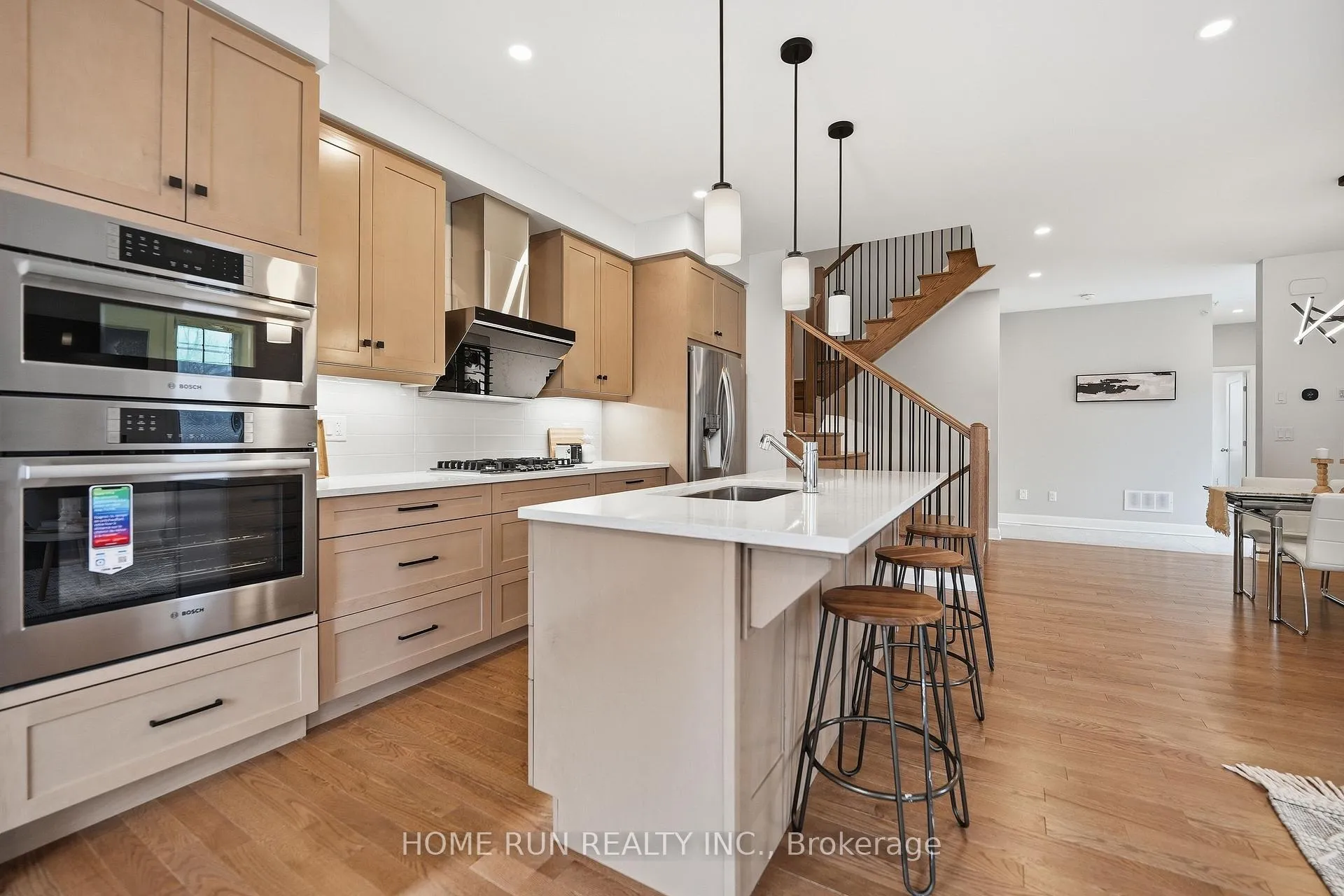 Photo 23 of 501 Hitzlay Terrace, Ottawa, Kanata - Kanata Lakes/Heritage Hills — HOMEH
