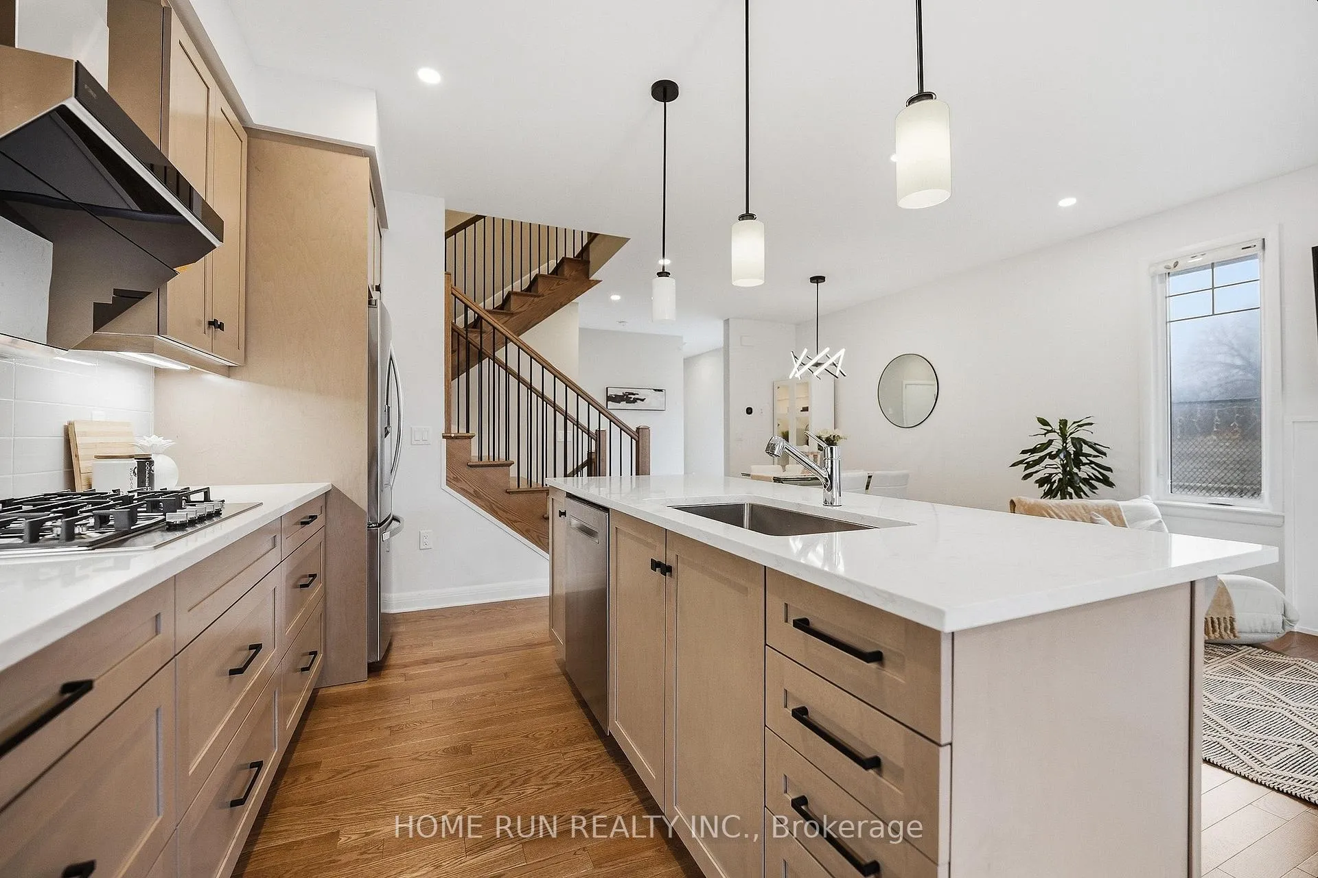 Photo 24 of 501 Hitzlay Terrace, Ottawa, Kanata - Kanata Lakes/Heritage Hills — HOMEH