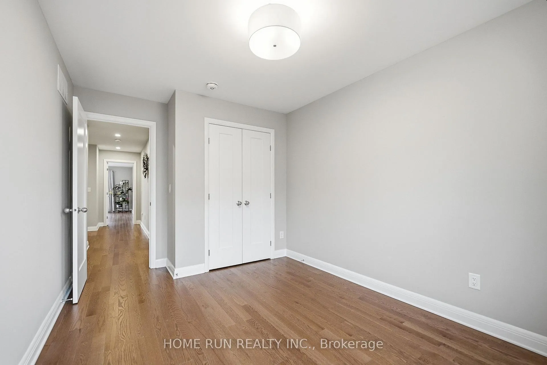 Photo 37 of 501 Hitzlay Terrace, Ottawa, Kanata - Kanata Lakes/Heritage Hills — HOMEH