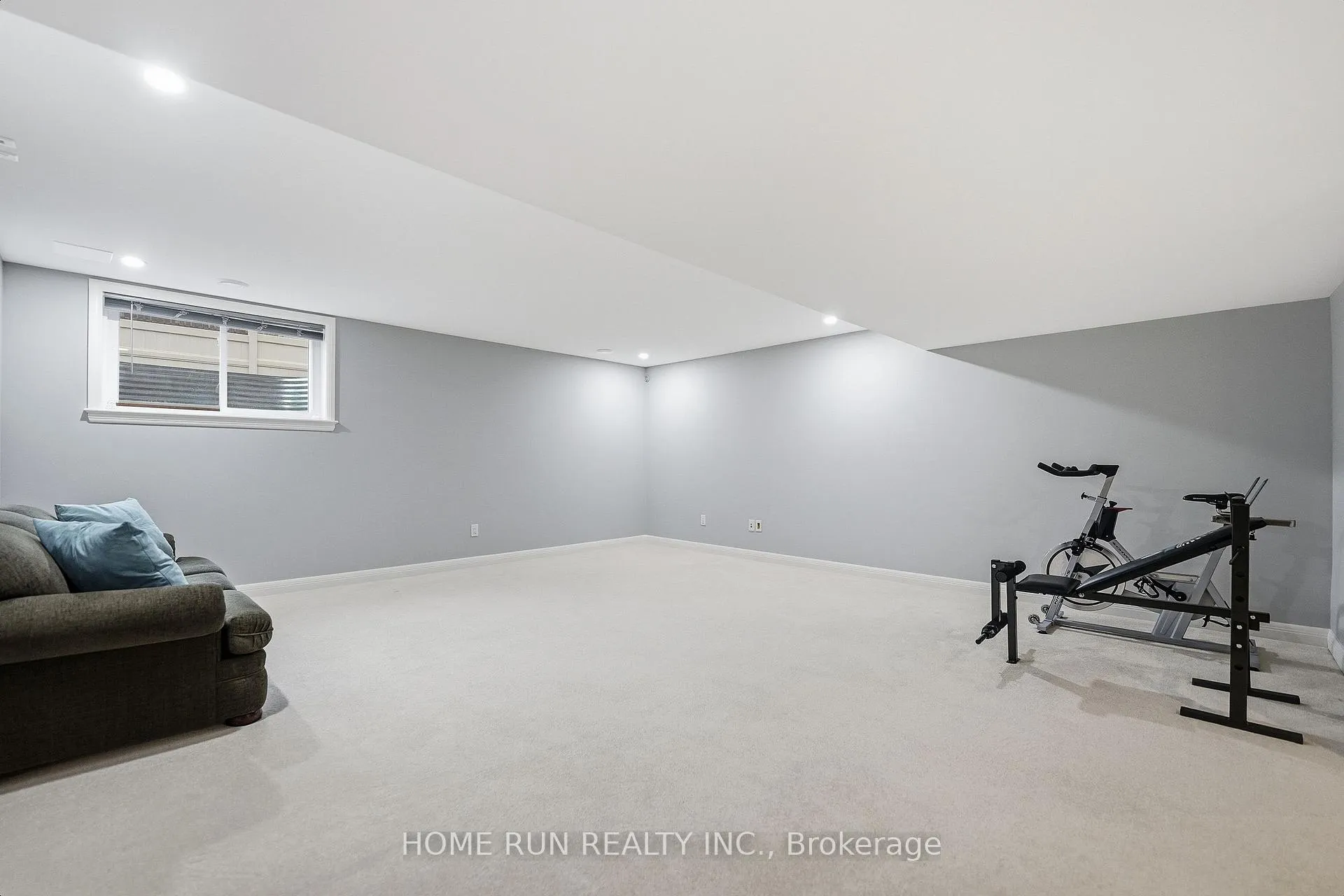 Photo 43 of 501 Hitzlay Terrace, Ottawa, Kanata - Kanata Lakes/Heritage Hills — HOMEH