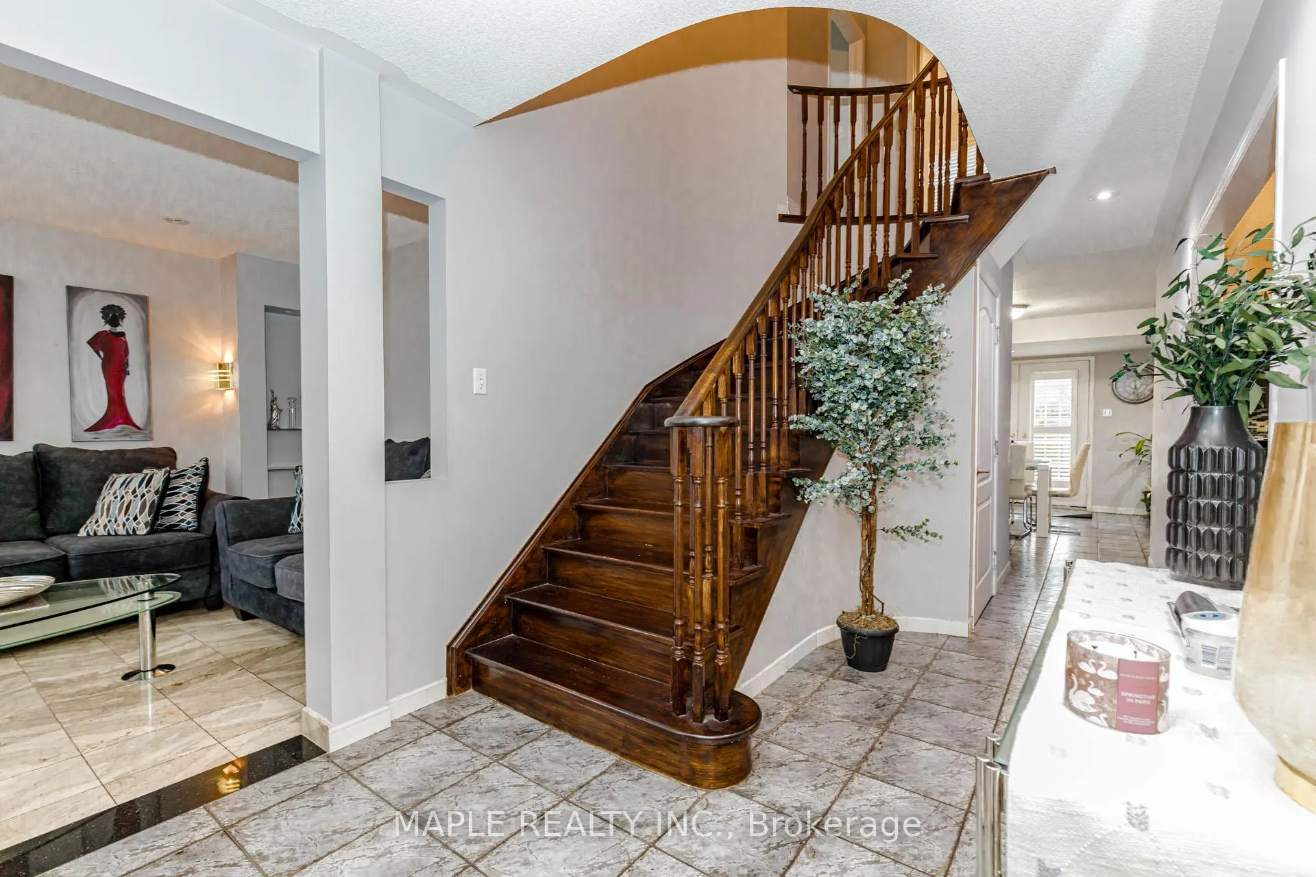 Photo 7 of 22 Squirreltail Way, Brampton, Sandringham-Wellington — HOMEH