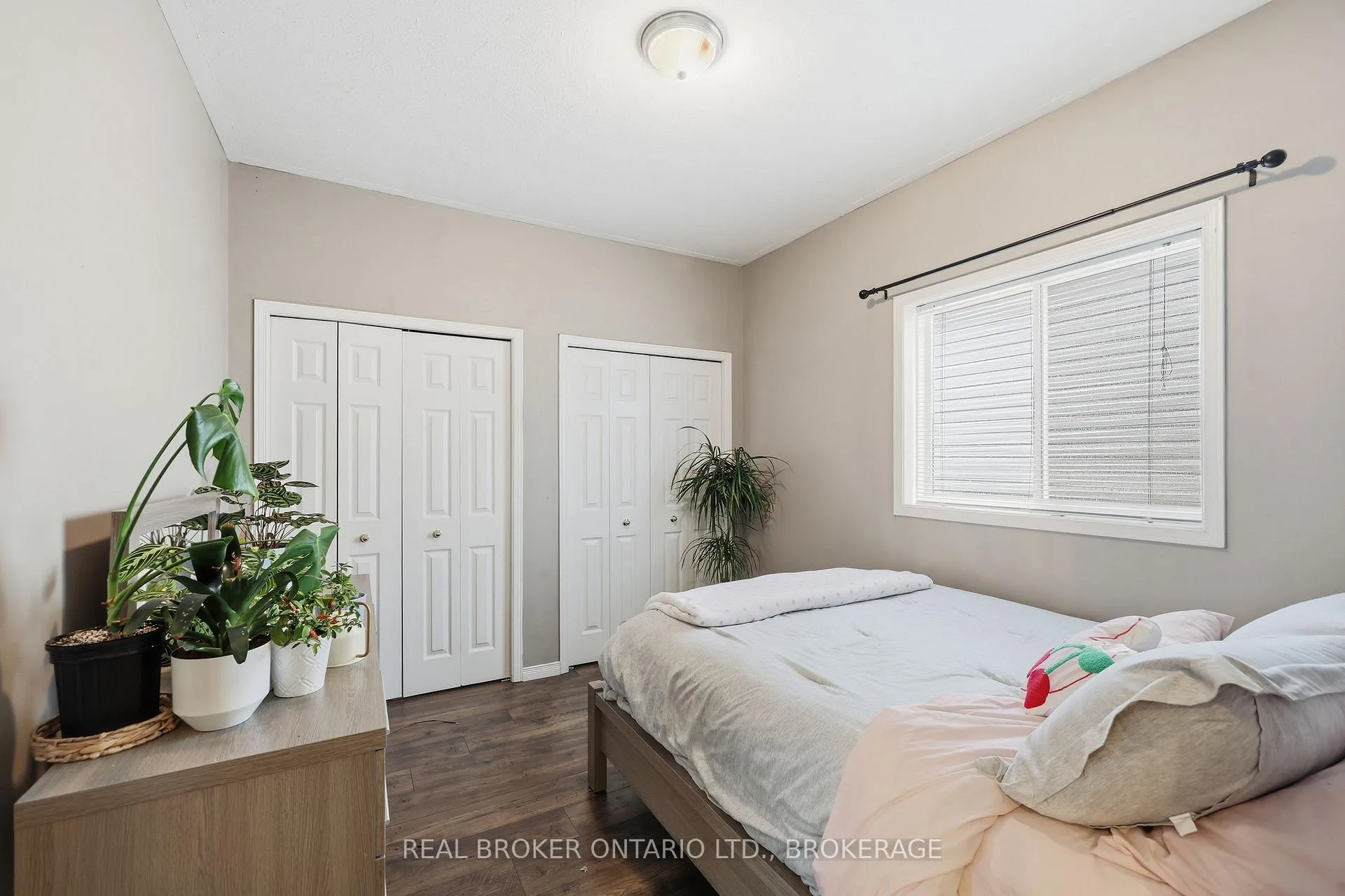 Photo 19 of 132 Dalgleish Avenue, Kingston, Kingston East (Incl Barret Crt) — HOMEH