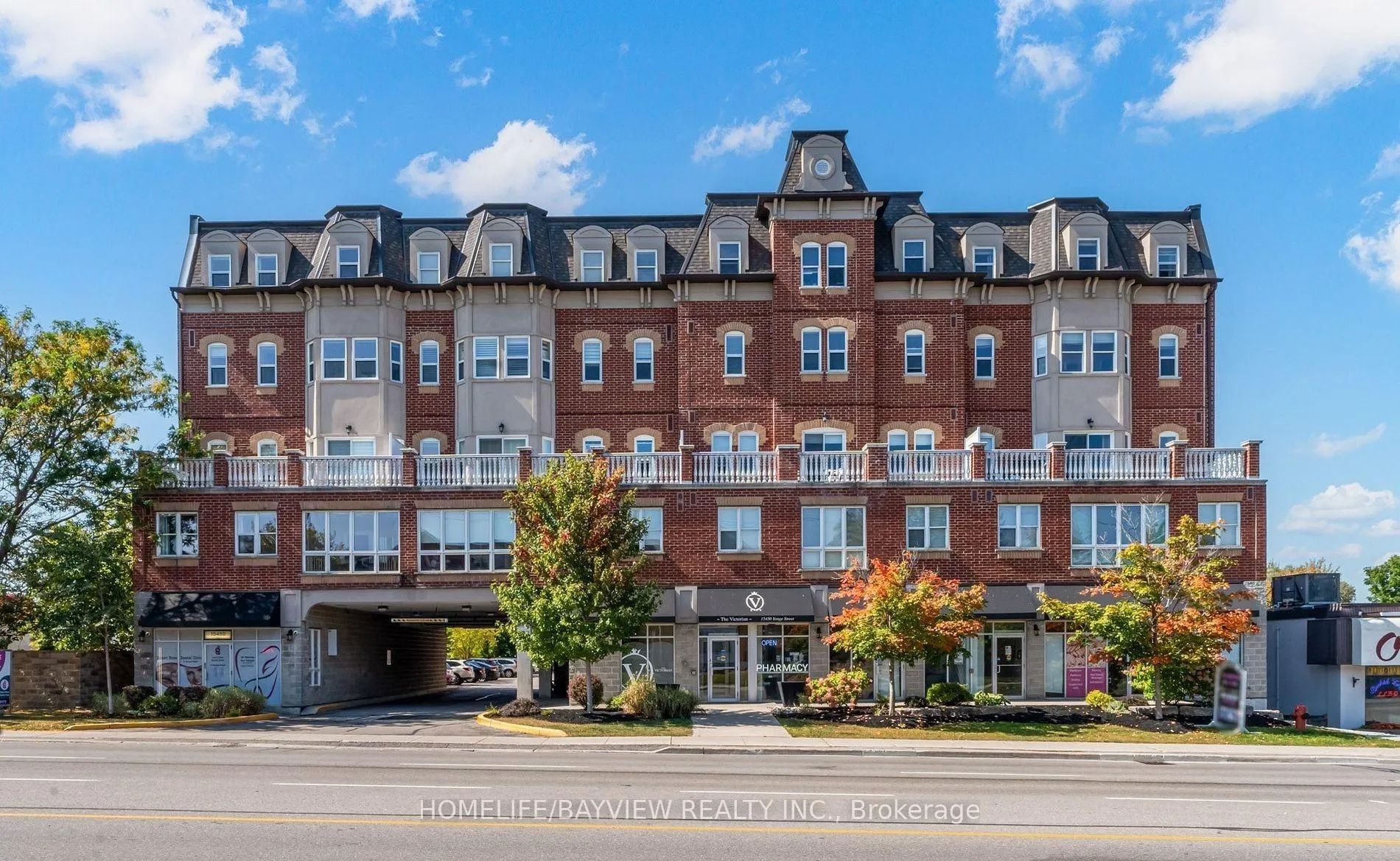 Photo 1 of Unit 402, 15450 yonge Street, Aurora, Aurora Heights — HOMEH