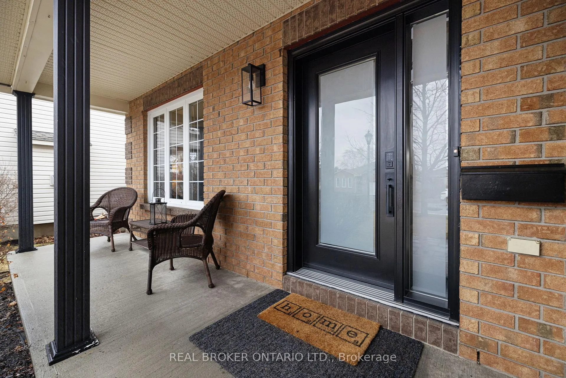 Photo 3 of 527 Joseph Street, Carleton Place — HOMEH