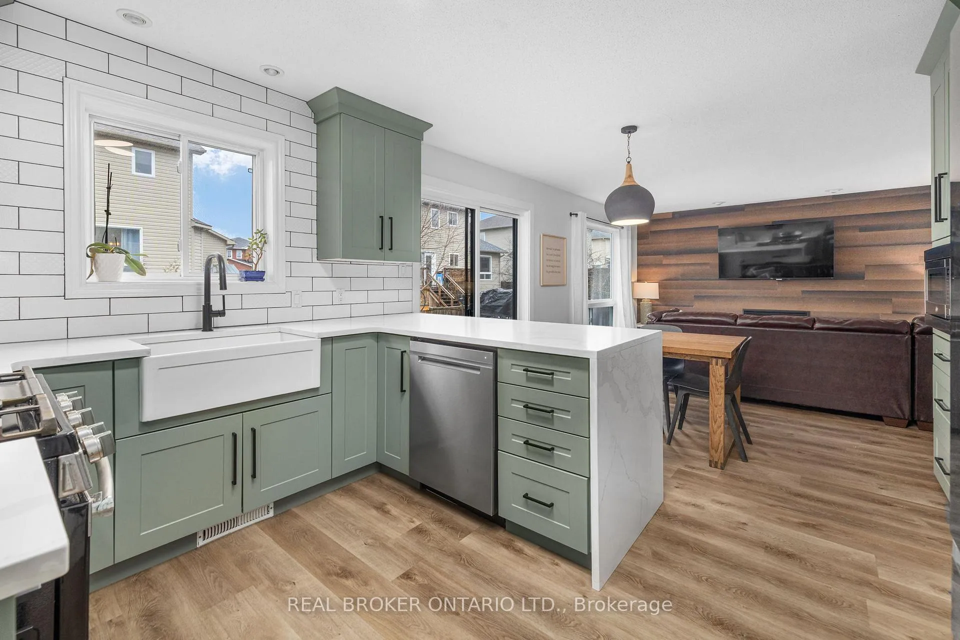 Photo 14 of 527 Joseph Street, Carleton Place — HOMEH