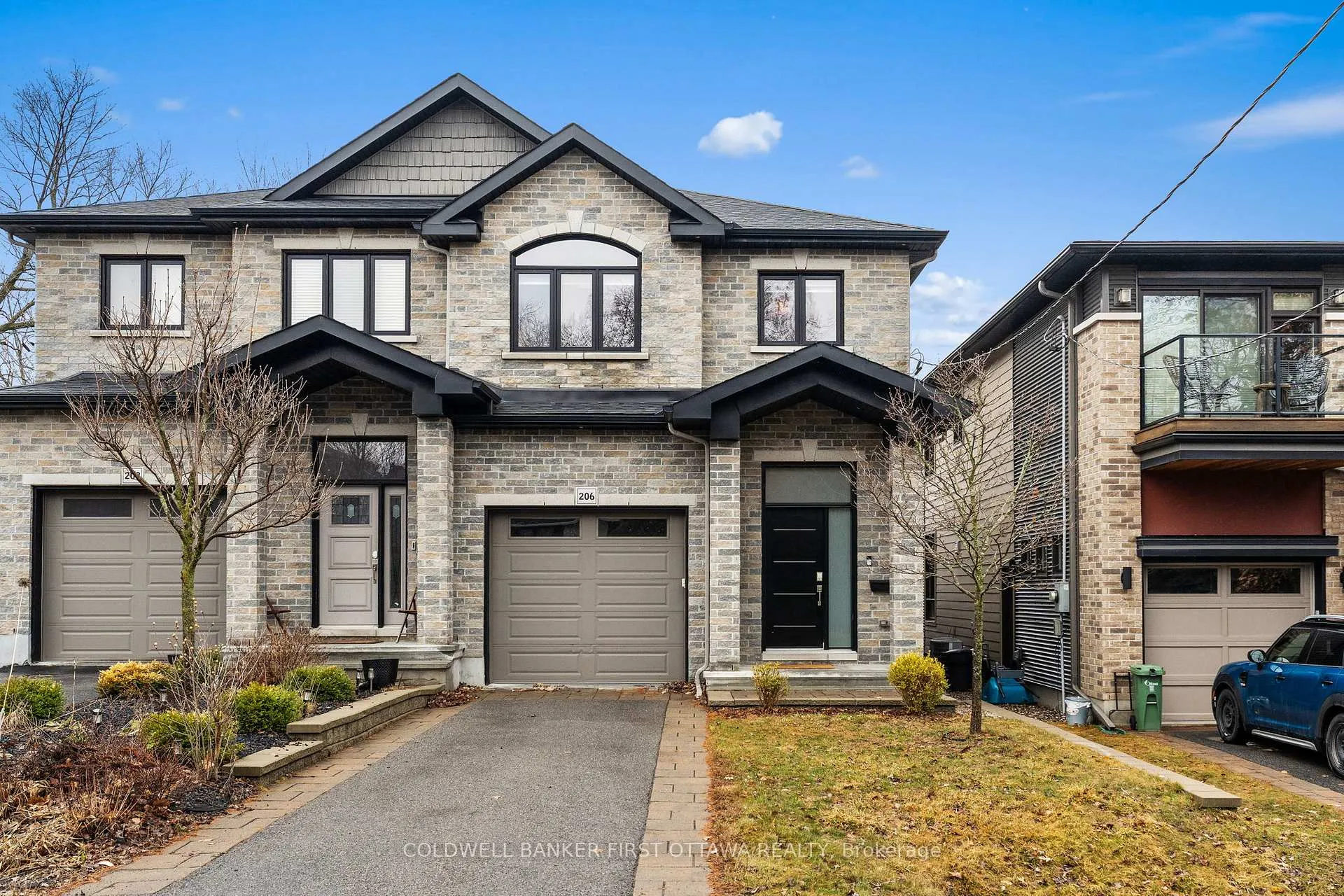 Photo 1 of 206 Ancaster Avenue, Ottawa, Woodroffe — HOMEH