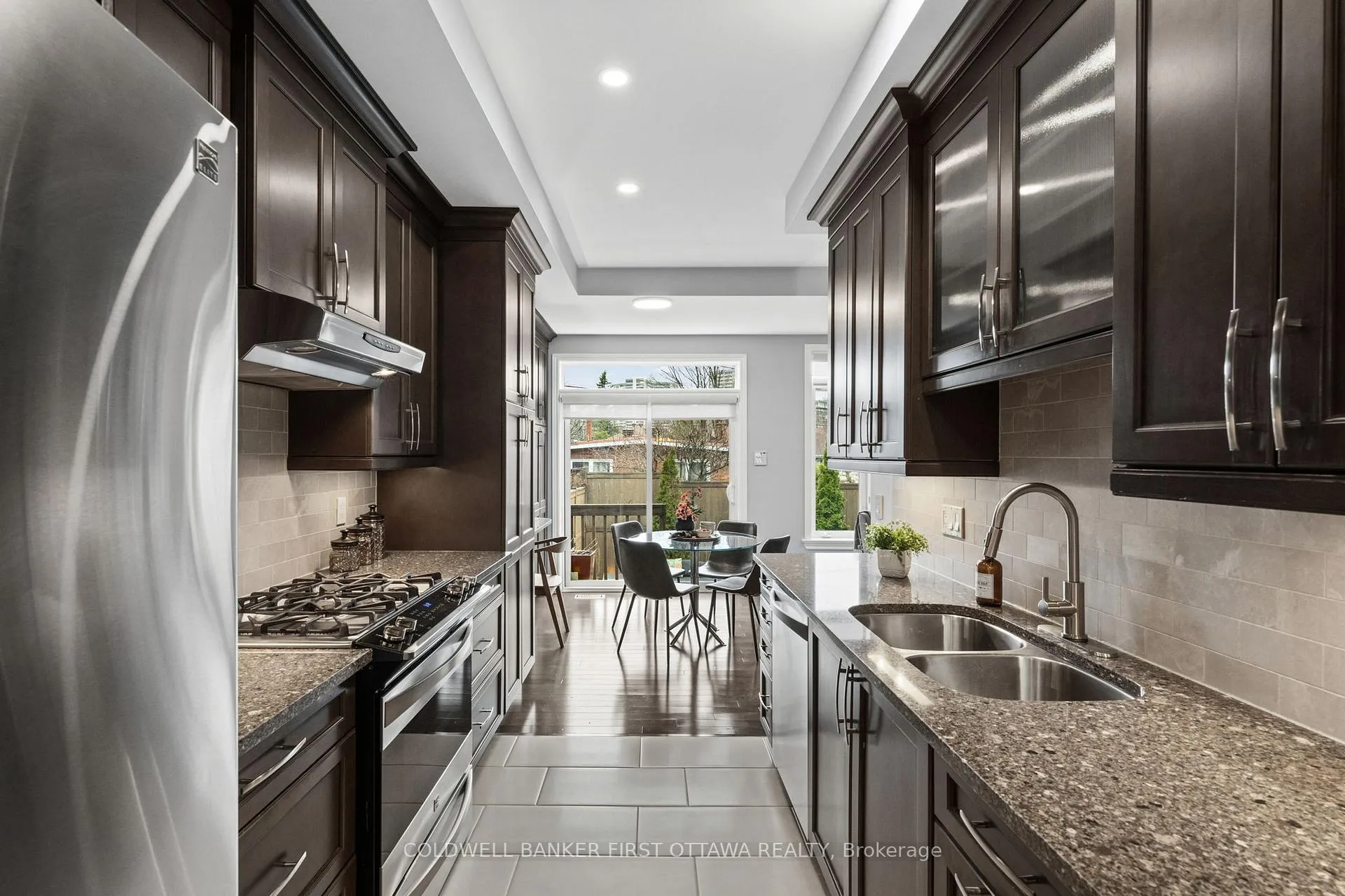 Photo 14 of 206 Ancaster Avenue, Ottawa, Woodroffe — HOMEH