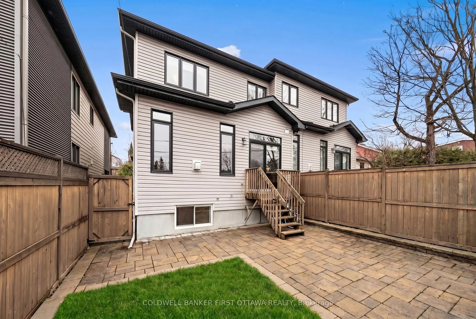 Photo 32 of 206 Ancaster Avenue, Ottawa, Woodroffe — HOMEH