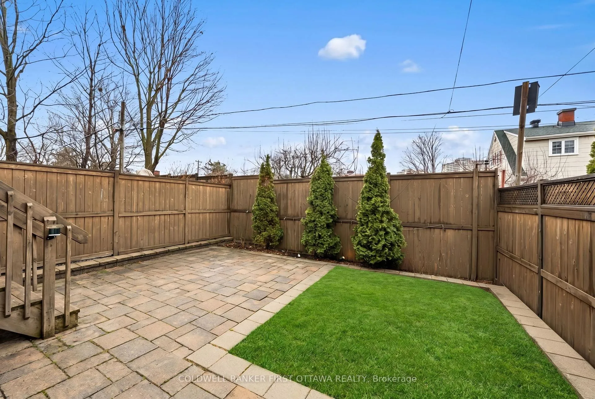 Photo 33 of 206 Ancaster Avenue, Ottawa, Woodroffe — HOMEH