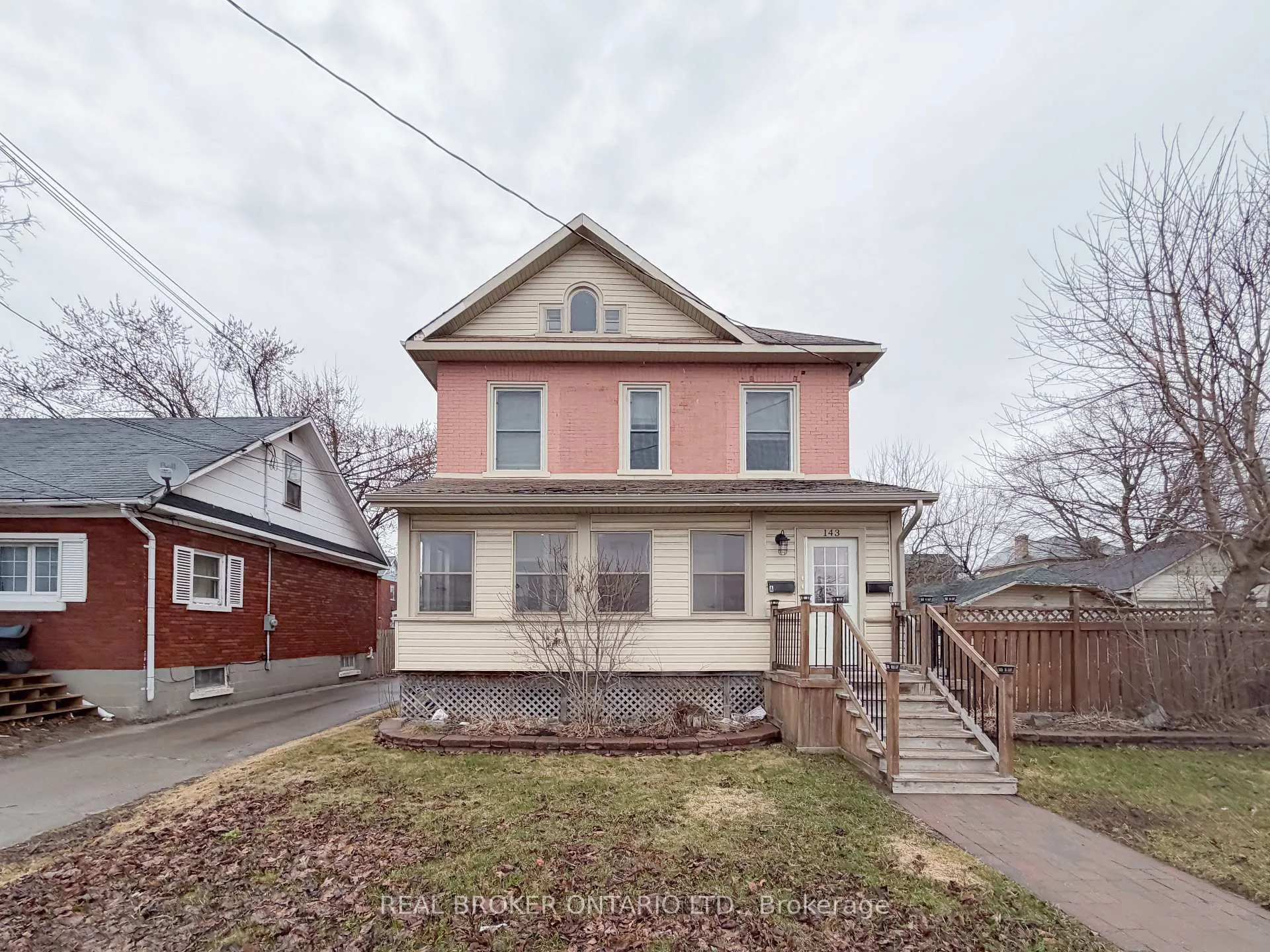 Photo 1 of Unit B, 143 Elmsley Street, Smiths Falls — HOMEH