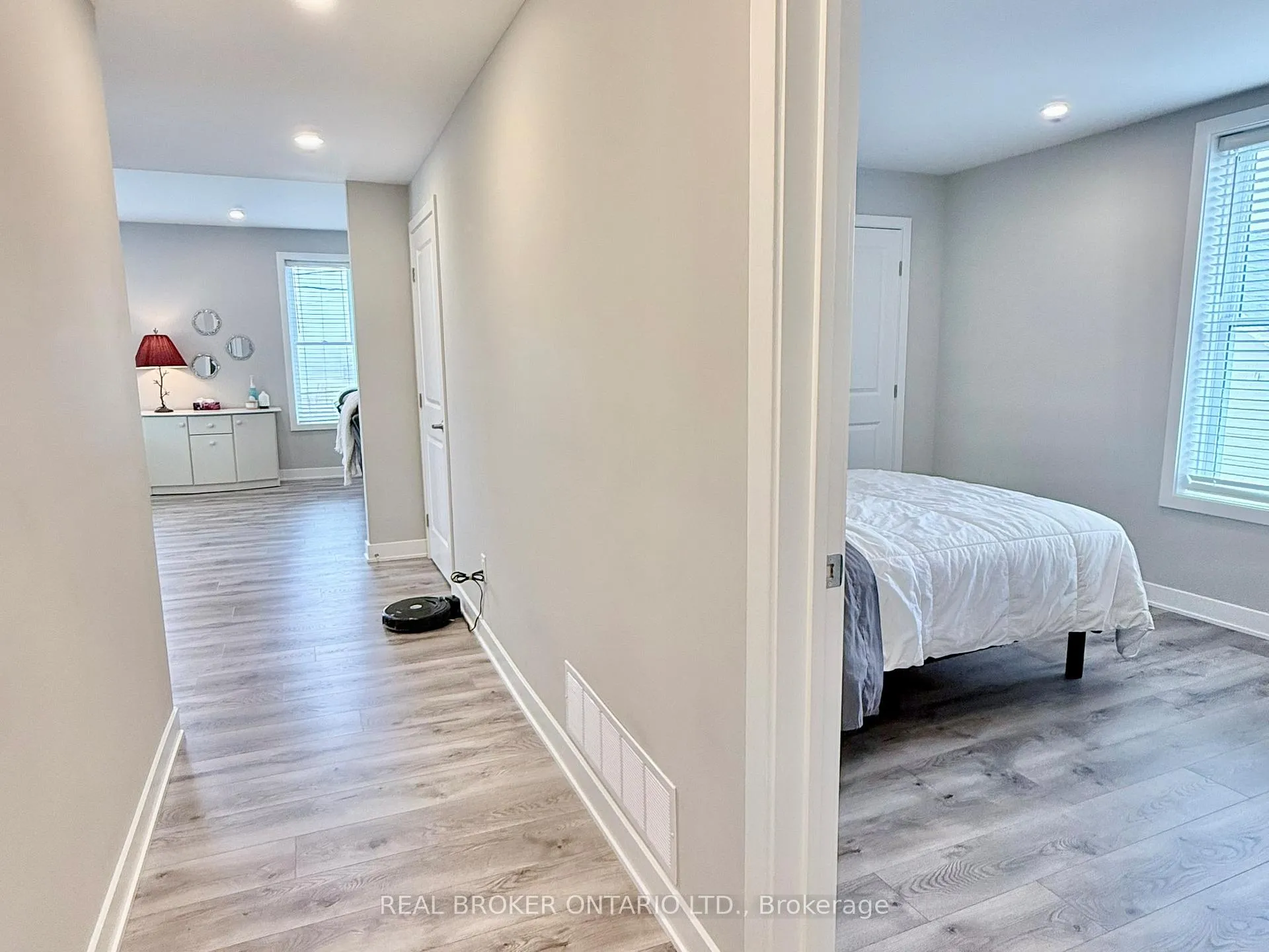 Photo 23 of Unit B, 143 Elmsley Street, Smiths Falls — HOMEH