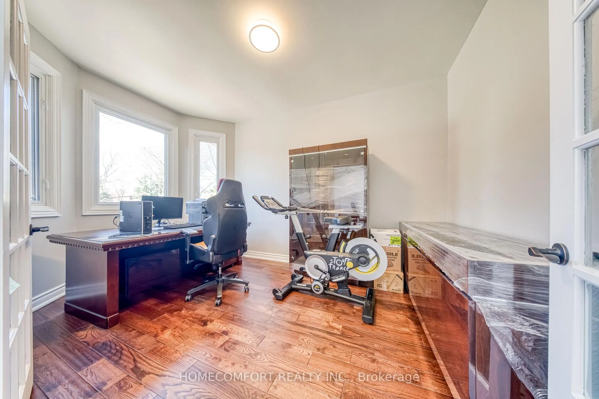 Photo 6 of 62 Soho Crescent, Markham, Markville — HOMEH