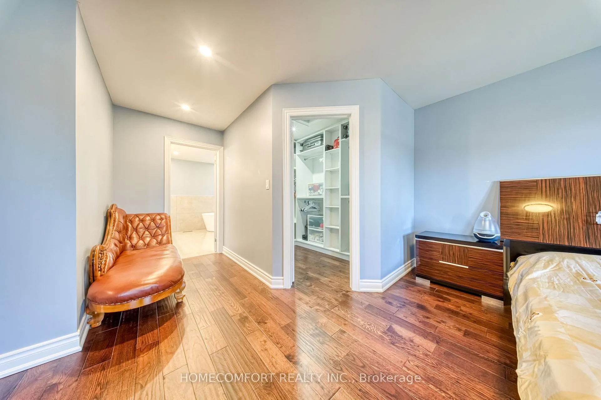 Photo 19 of 62 Soho Crescent, Markham, Markville — HOMEH
