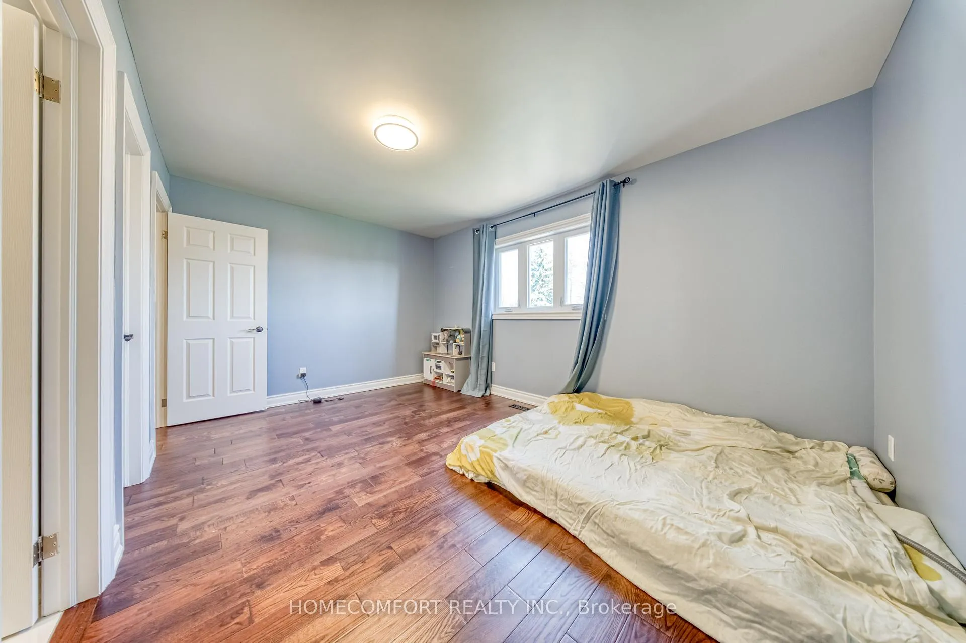 Photo 30 of 62 Soho Crescent, Markham, Markville — HOMEH