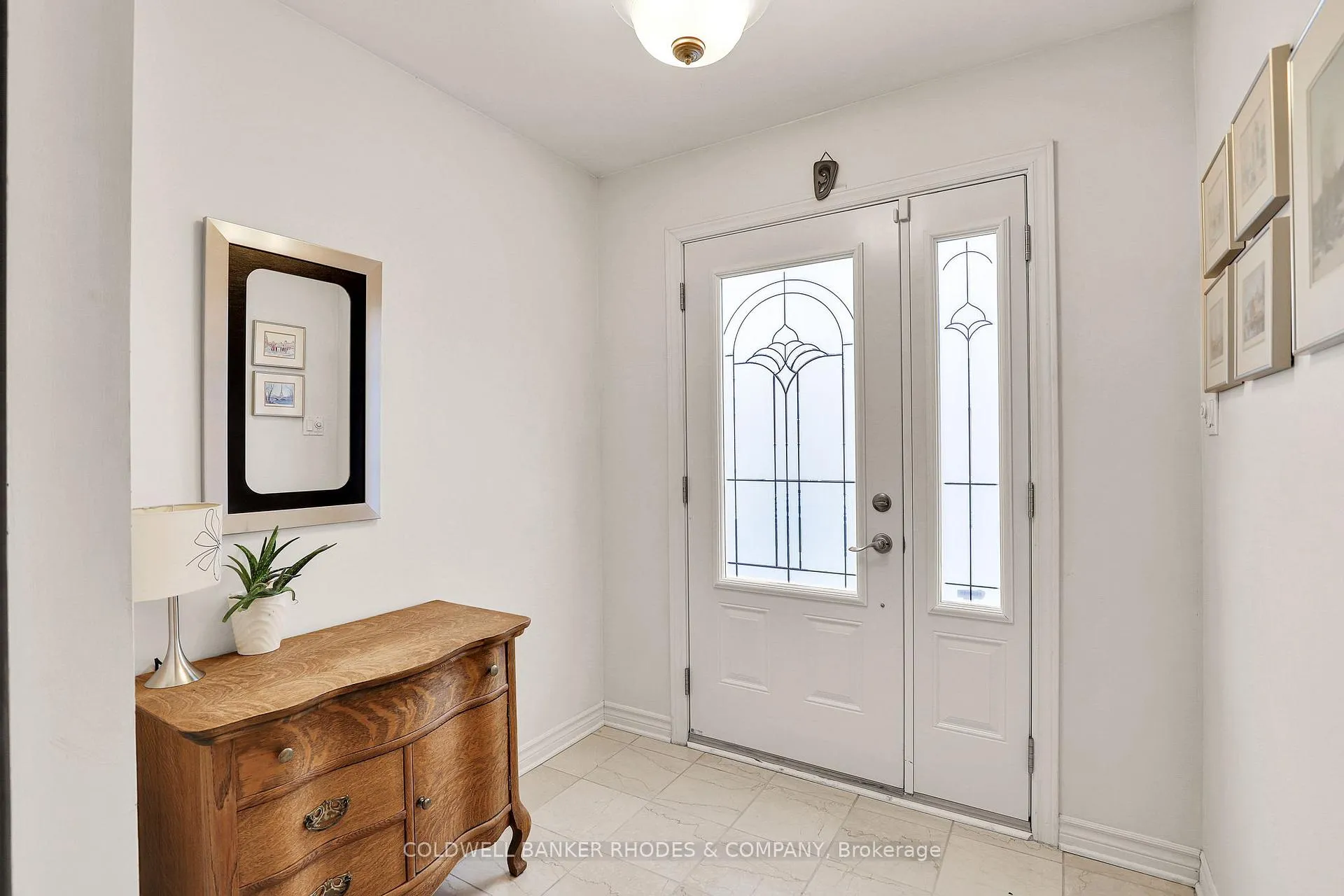Photo 4 of 73 Bramblegrove Crescent, Ottawa, Hunt Club Park/Greenboro — HOMEH
