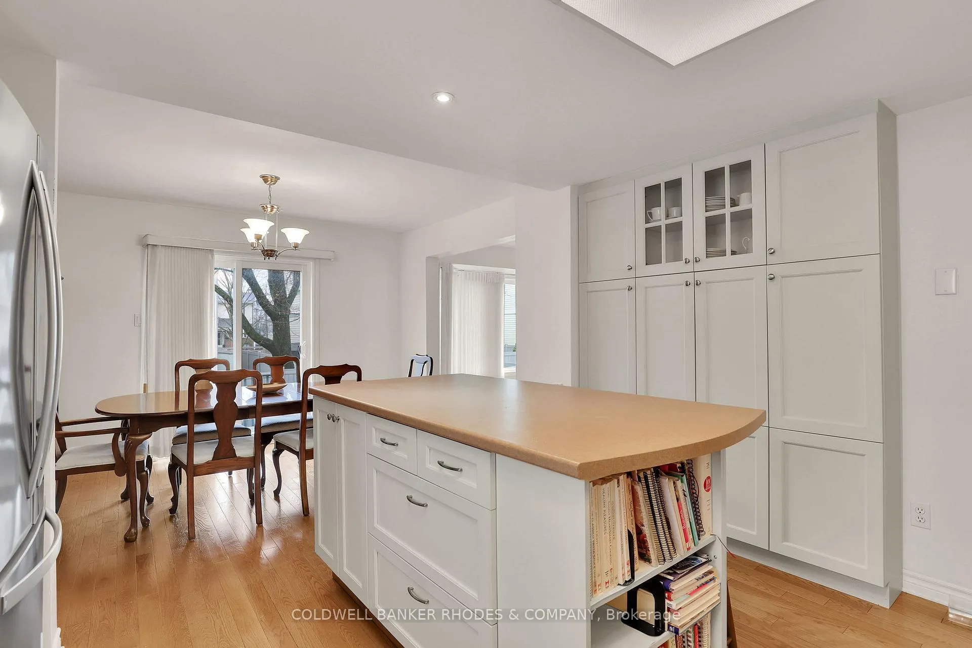 Photo 12 of 73 Bramblegrove Crescent, Ottawa, Hunt Club Park/Greenboro — HOMEH