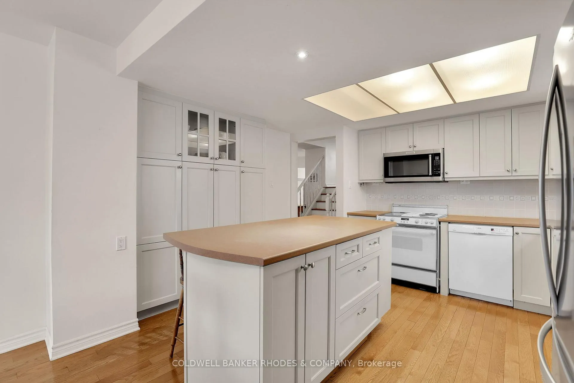 Photo 13 of 73 Bramblegrove Crescent, Ottawa, Hunt Club Park/Greenboro — HOMEH