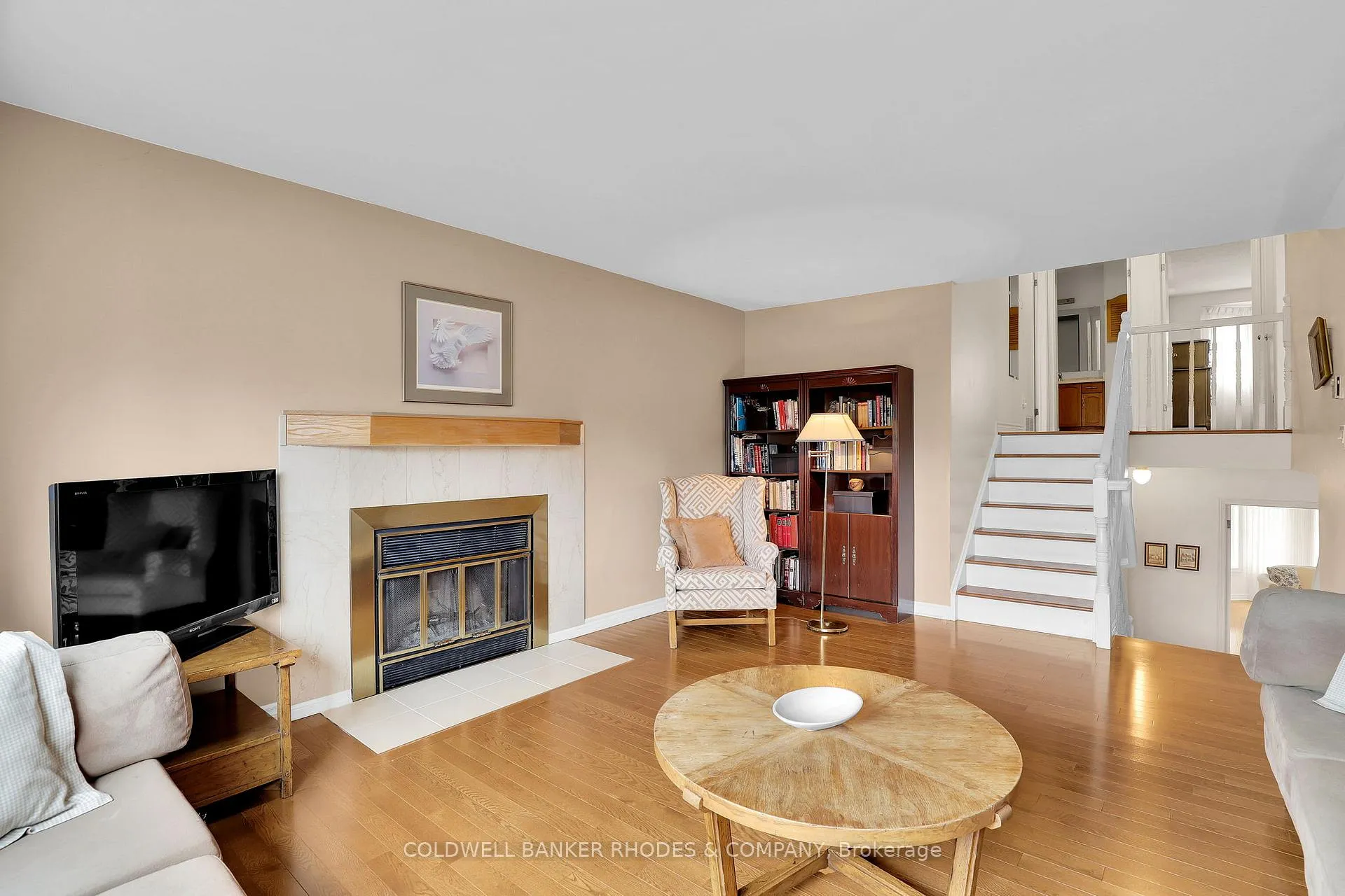 Photo 20 of 73 Bramblegrove Crescent, Ottawa, Hunt Club Park/Greenboro — HOMEH