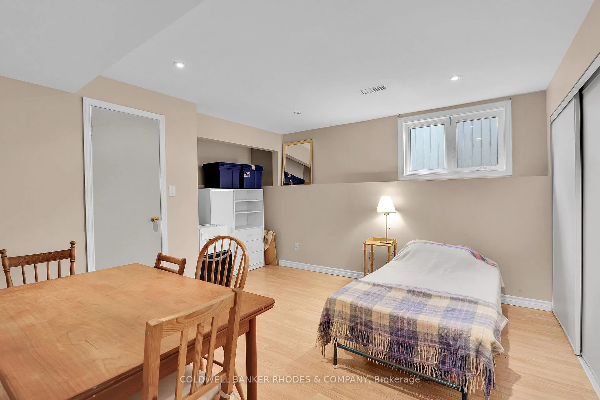 Photo 29 of 73 Bramblegrove Crescent, Ottawa, Hunt Club Park/Greenboro — HOMEH
