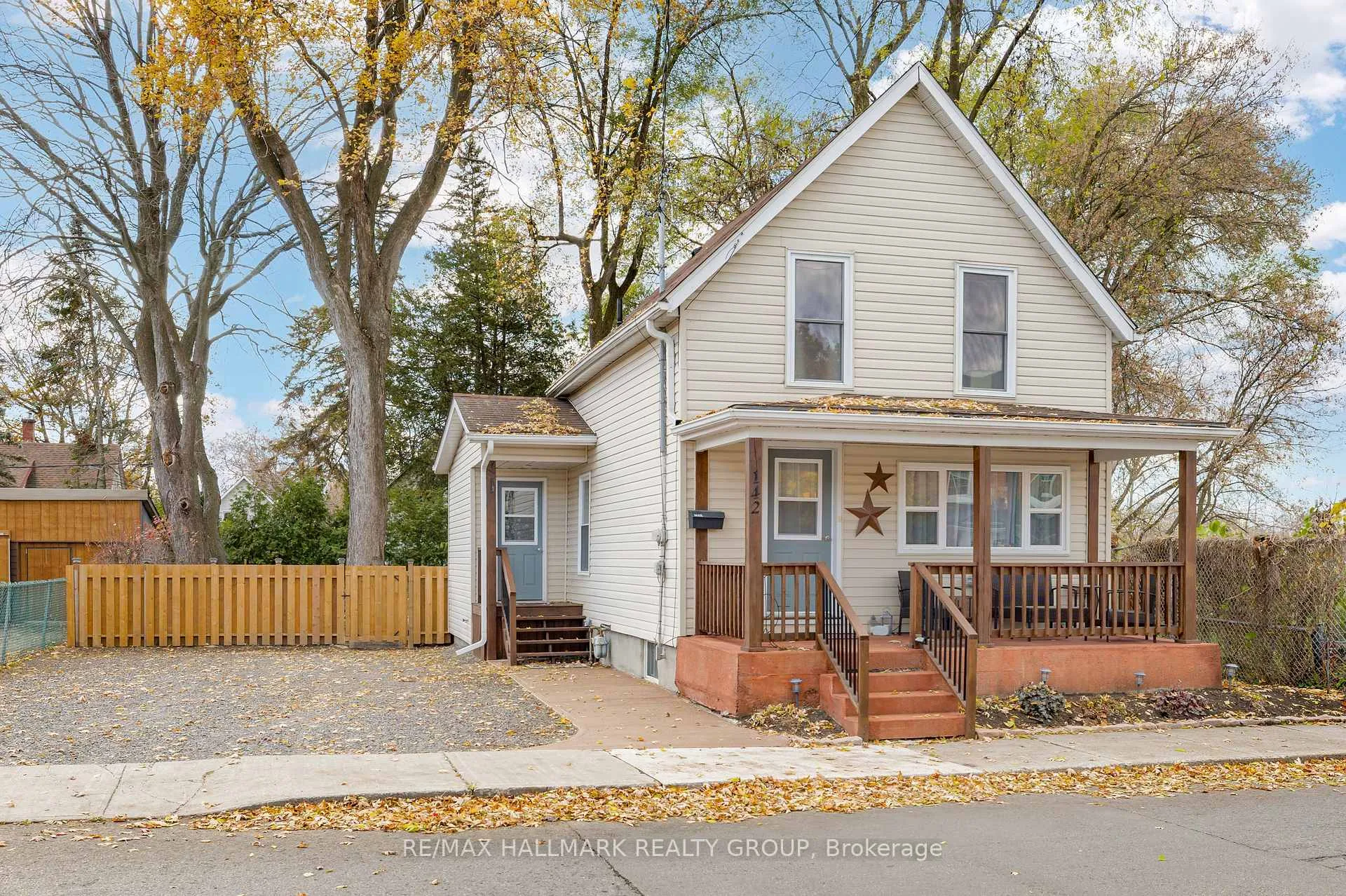 Photo 1 of 142 Park Street, Brockville — HOMEH