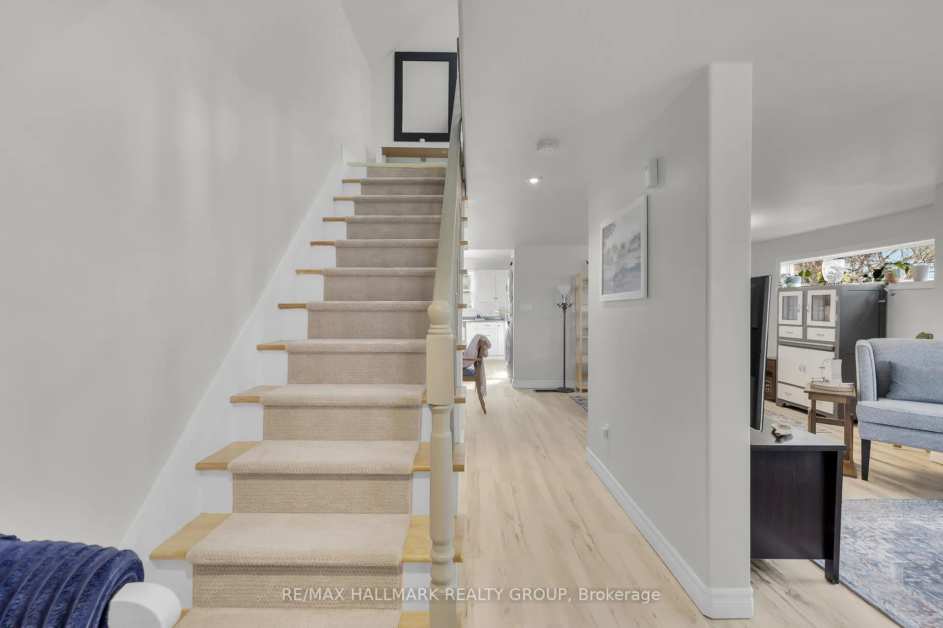 Photo 6 of 142 Park Street, Brockville — HOMEH