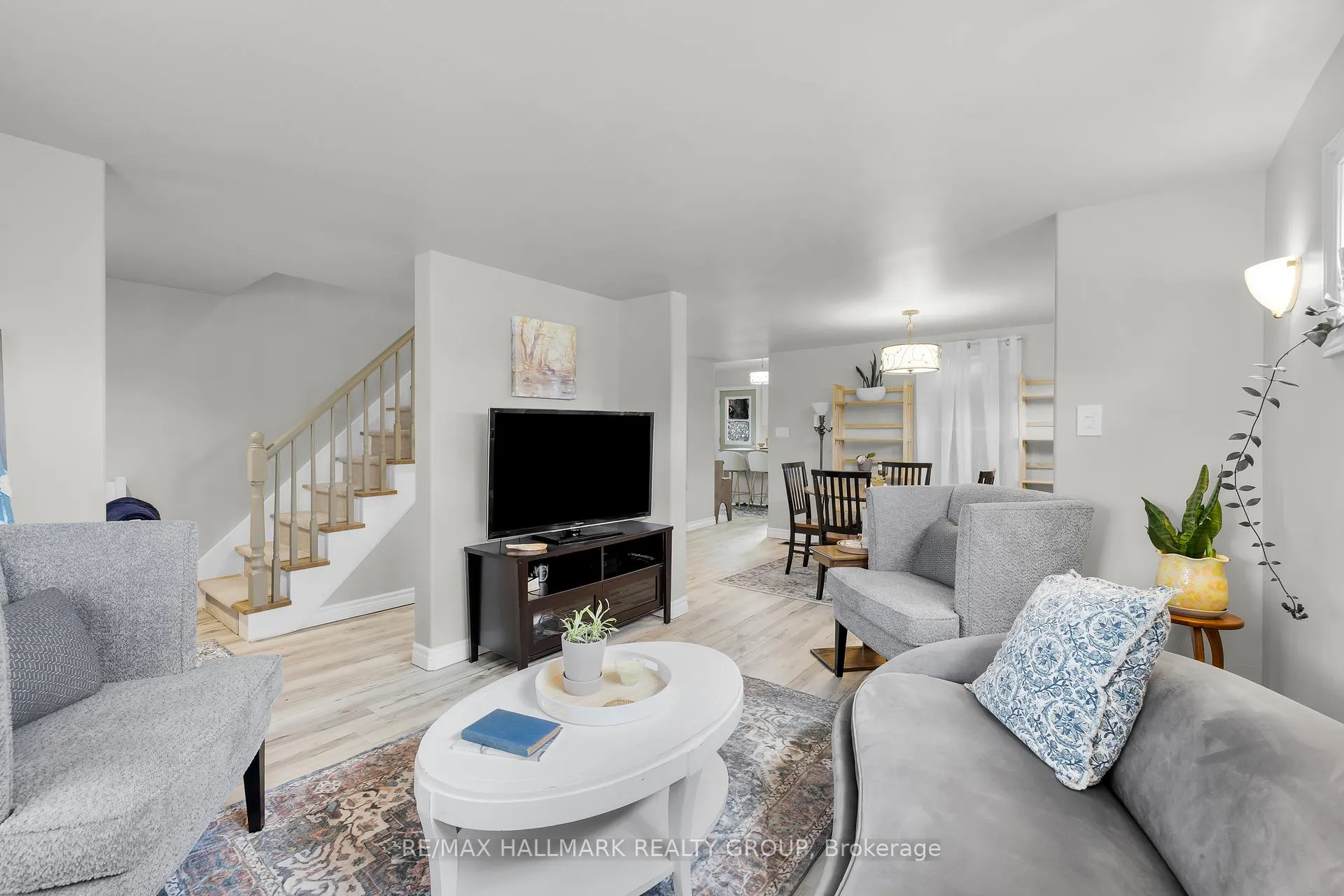 Photo 10 of 142 Park Street, Brockville — HOMEH