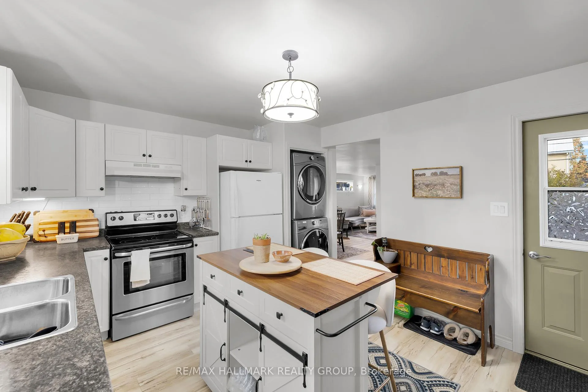 Photo 20 of 142 Park Street, Brockville — HOMEH