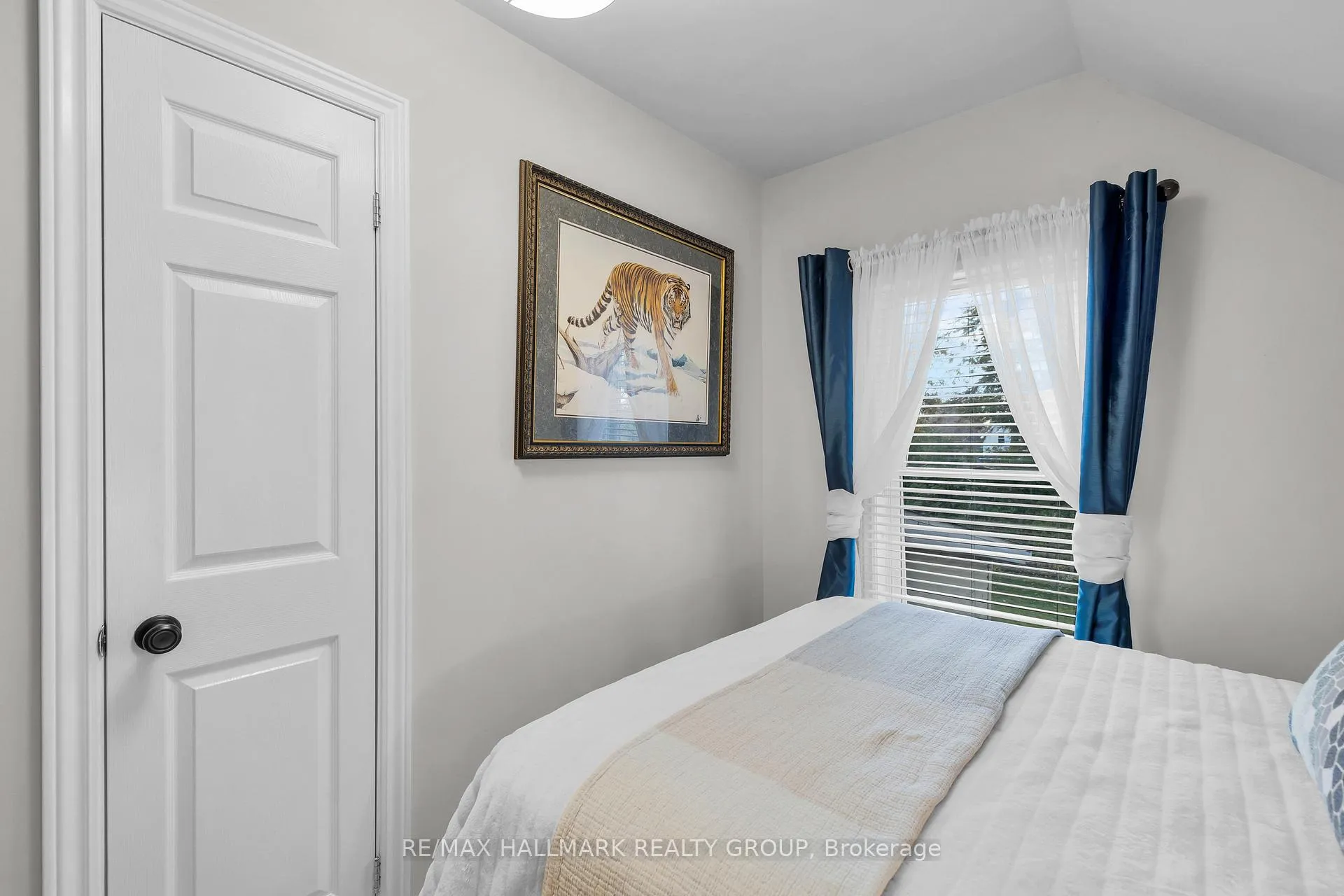 Photo 32 of 142 Park Street, Brockville — HOMEH