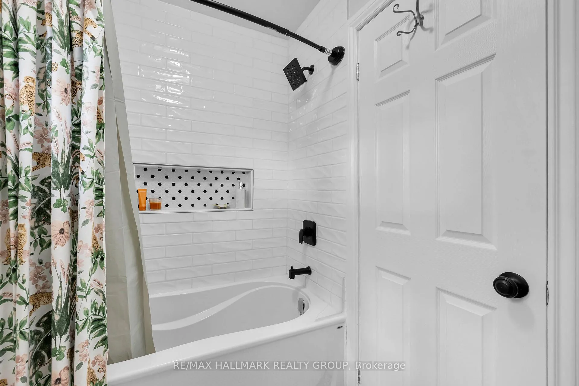 Photo 34 of 142 Park Street, Brockville — HOMEH