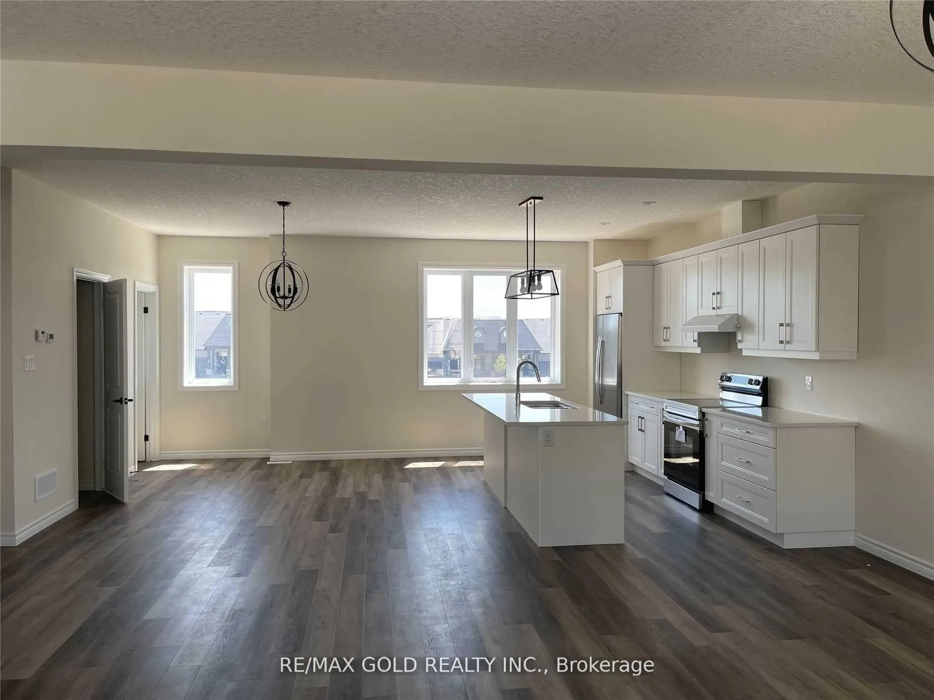 Photo 2 of Unit 54, 435 Callaway Road, London, North R — HOMEH