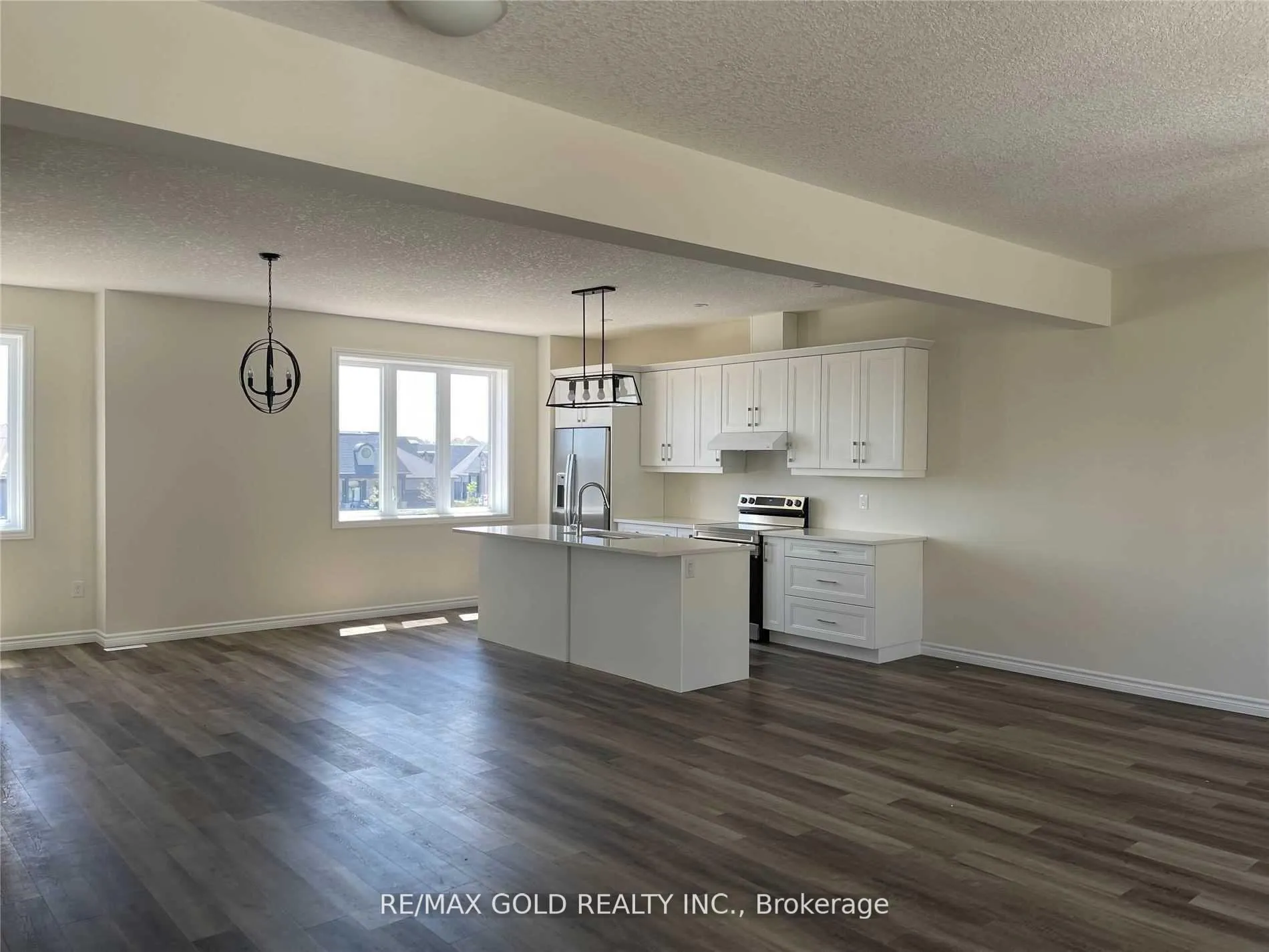 Photo 4 of Unit 54, 435 Callaway Road, London, North R — HOMEH