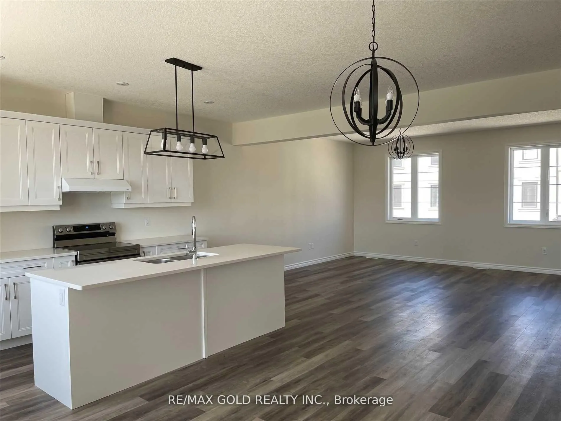 Photo 6 of Unit 54, 435 Callaway Road, London, North R — HOMEH