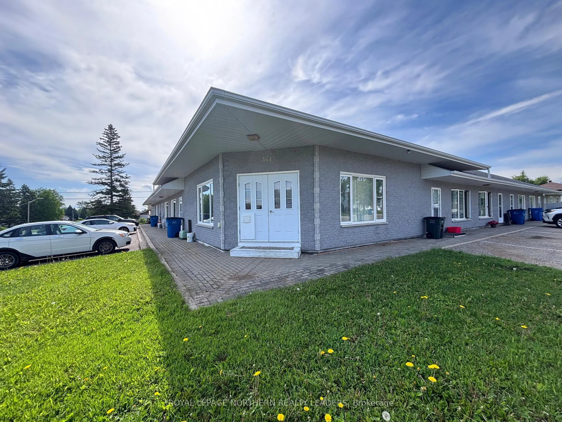 Photo 1 of 364 Eleventh Avenue, Cochrane — HOMEH